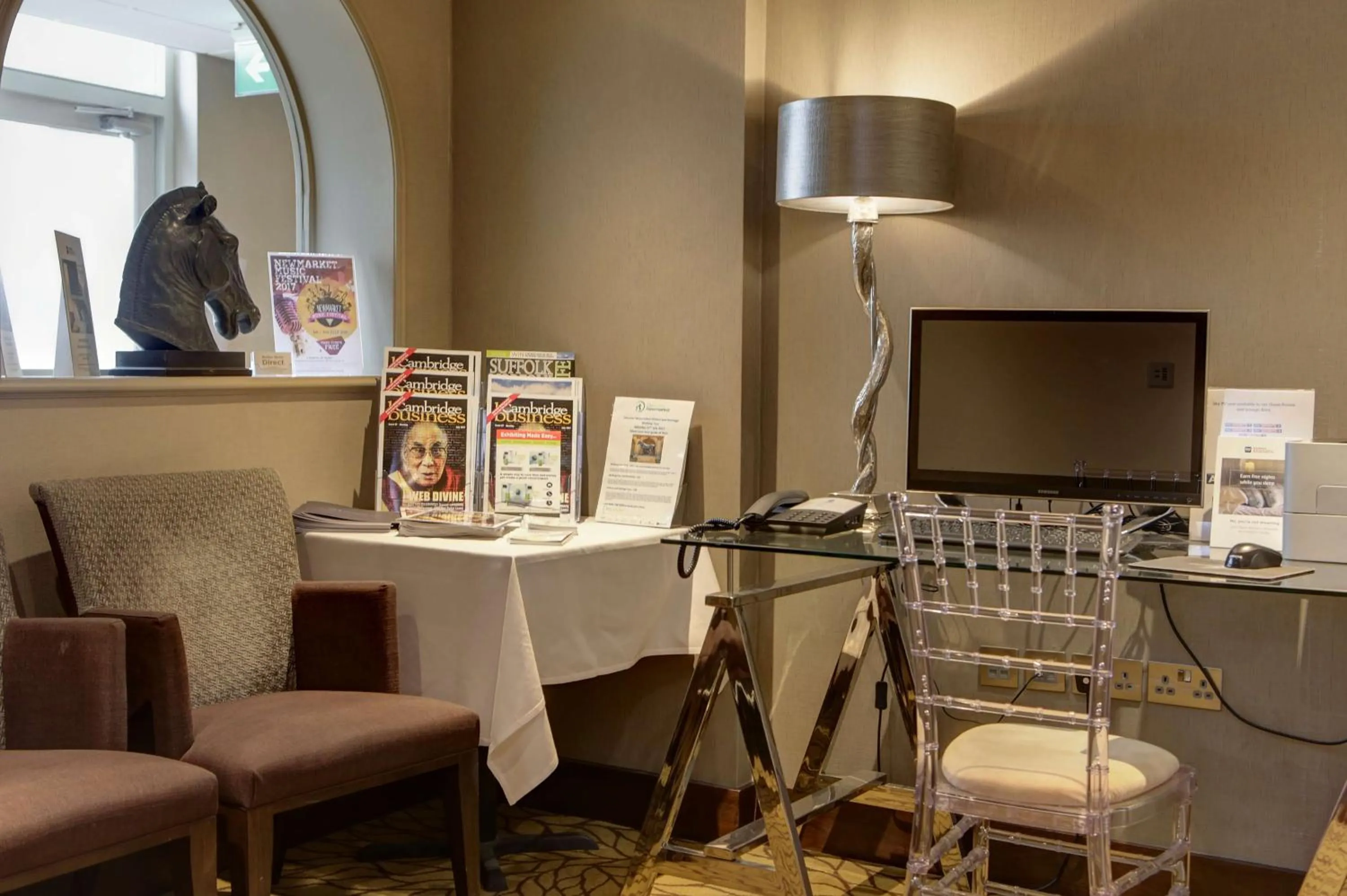 Lobby or reception in Best Western Heath Court Hotel