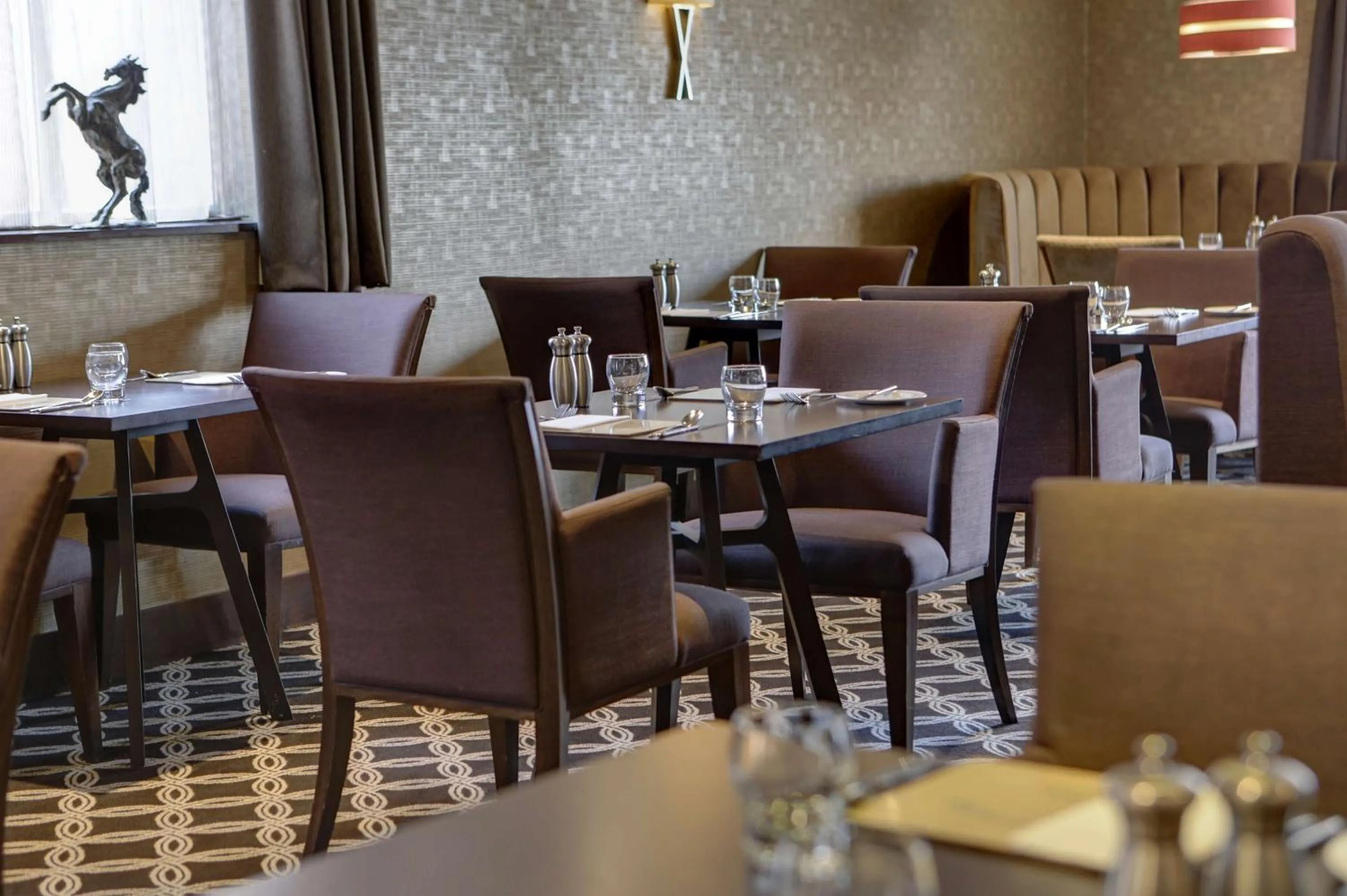 Restaurant/places to eat in Best Western Heath Court Hotel