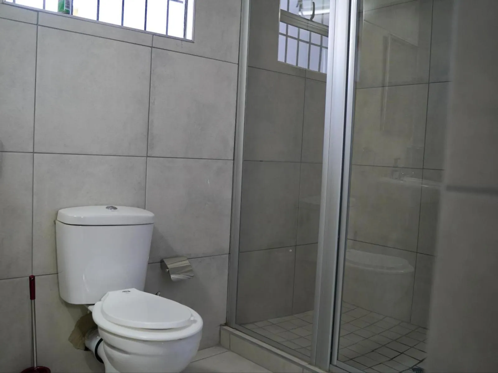 Shower in Aqua Guest House