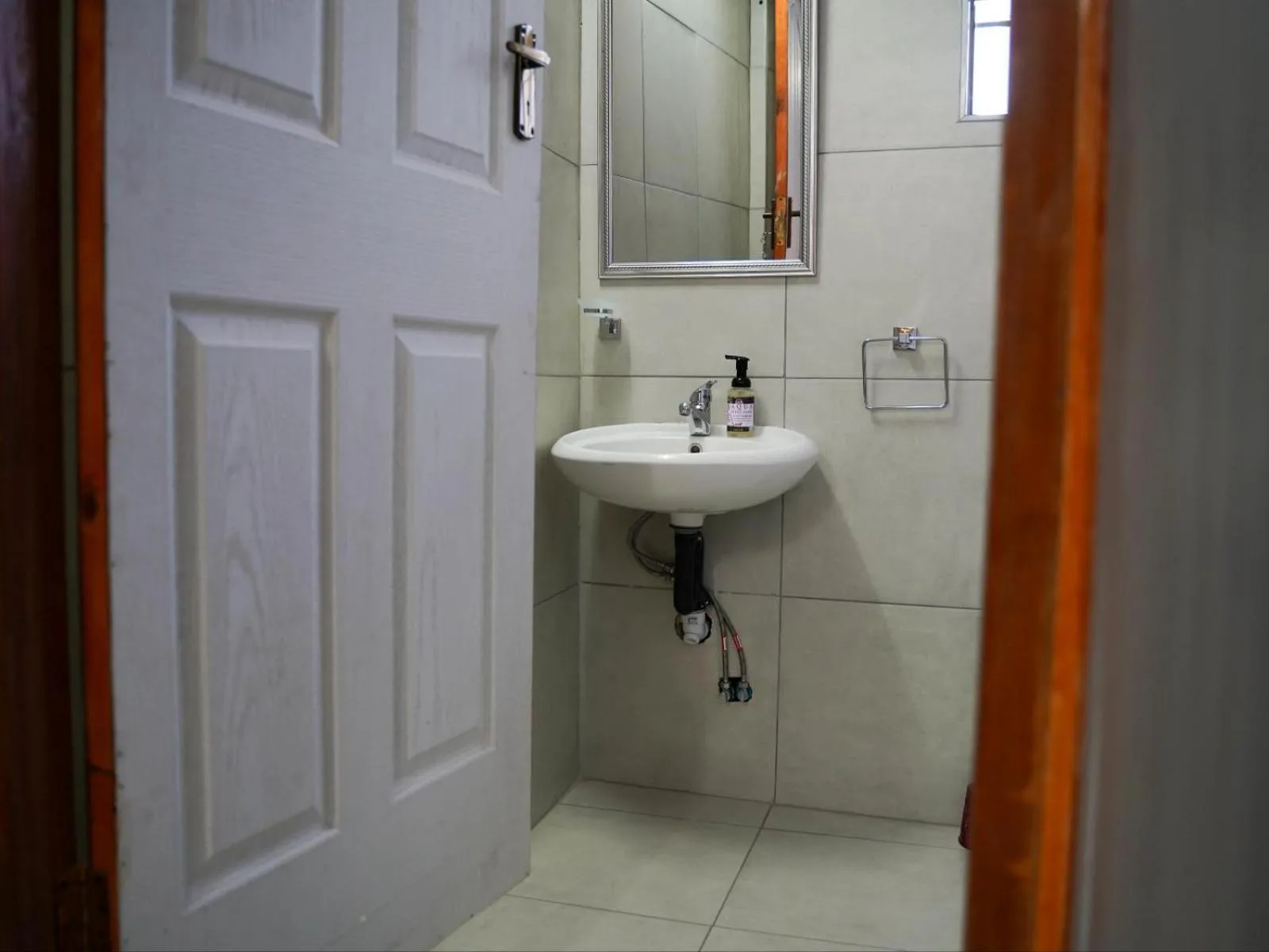 Bathroom in Aqua Guest House
