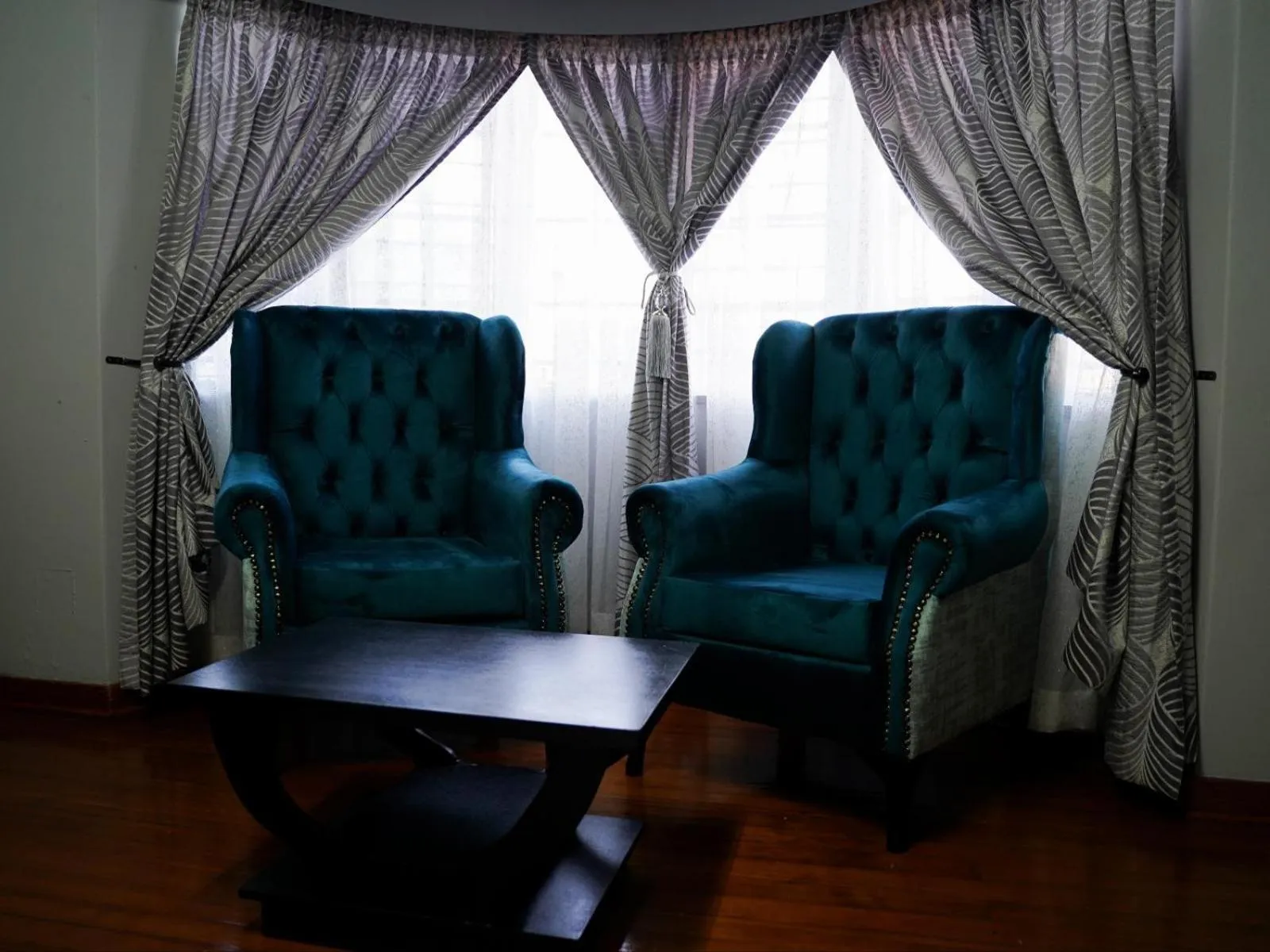 Seating area in Aqua Guest House