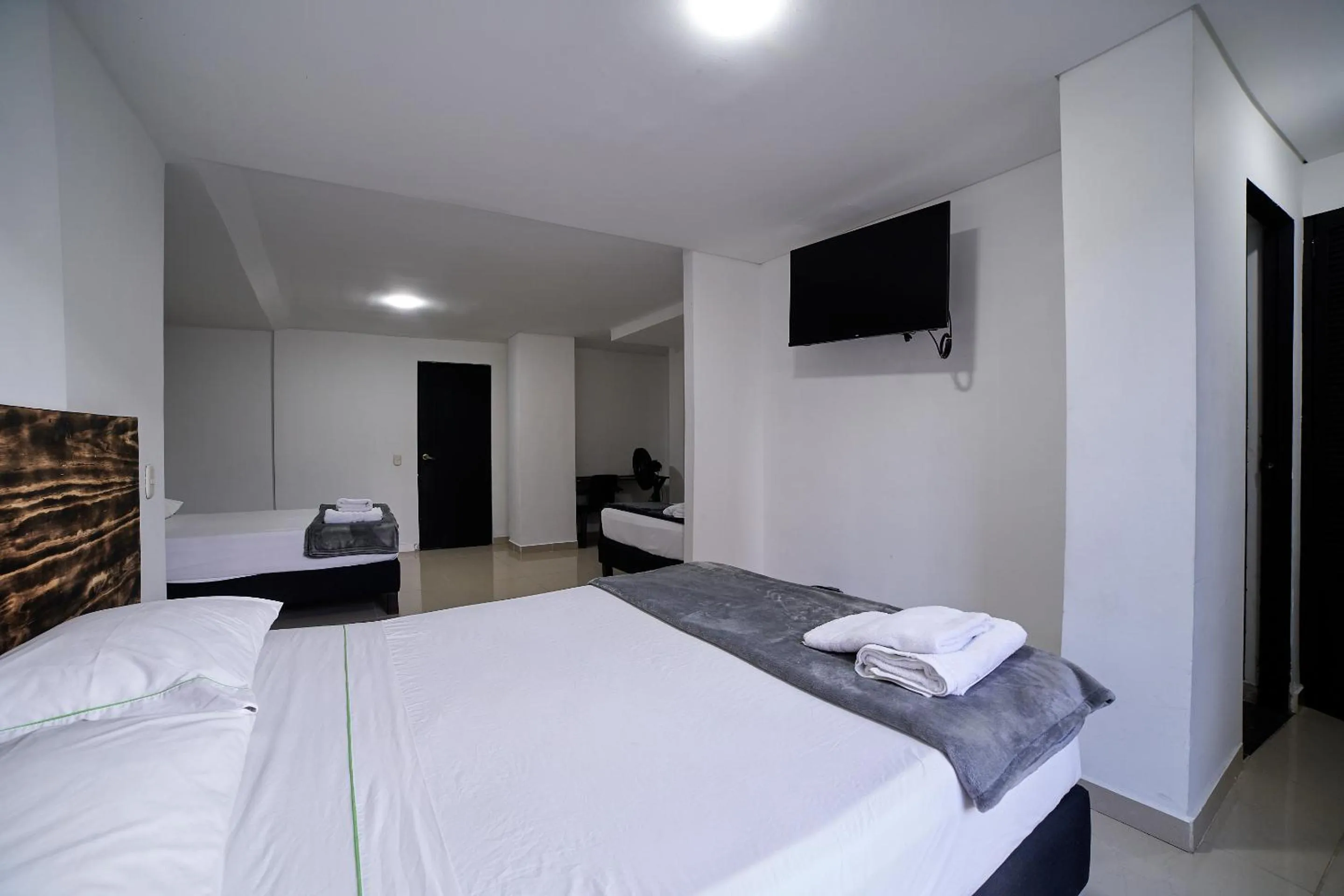 TV and multimedia, Bed in Farum Hotels
