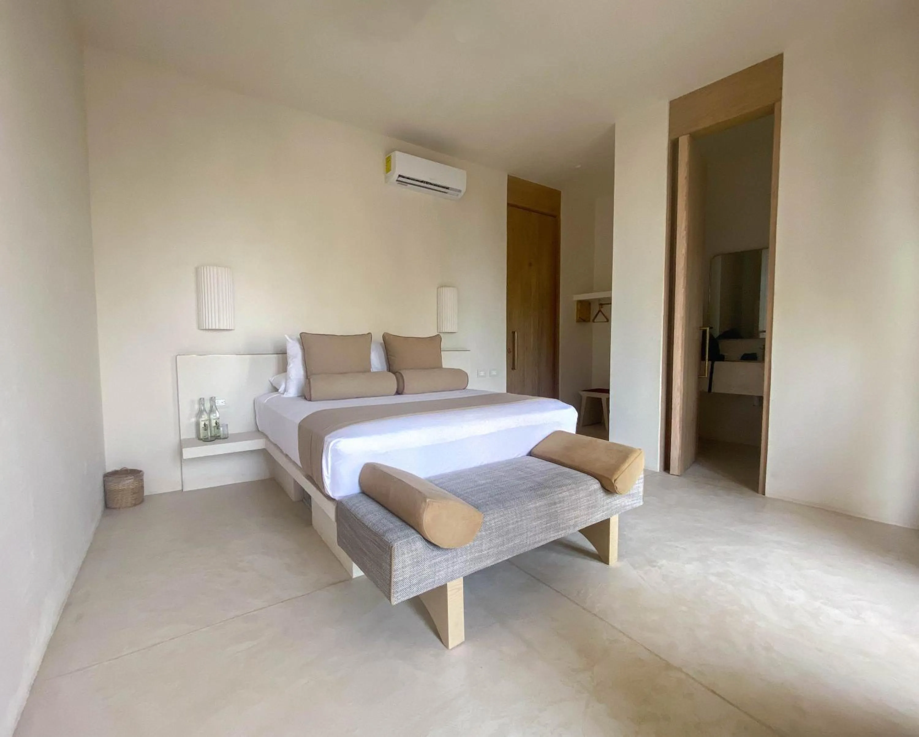 Bed in Suites Panamera