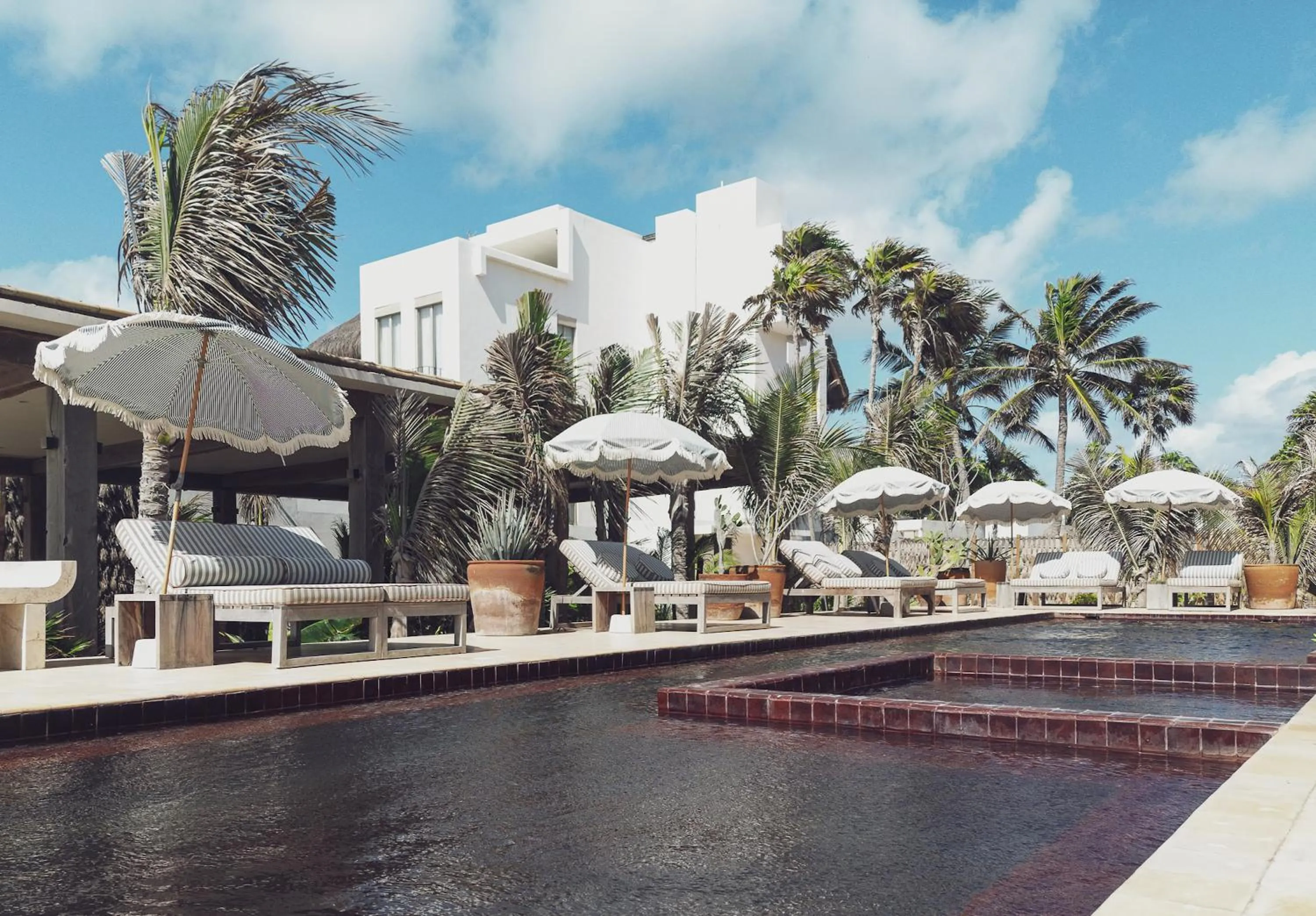 Swimming pool in Suites Panamera