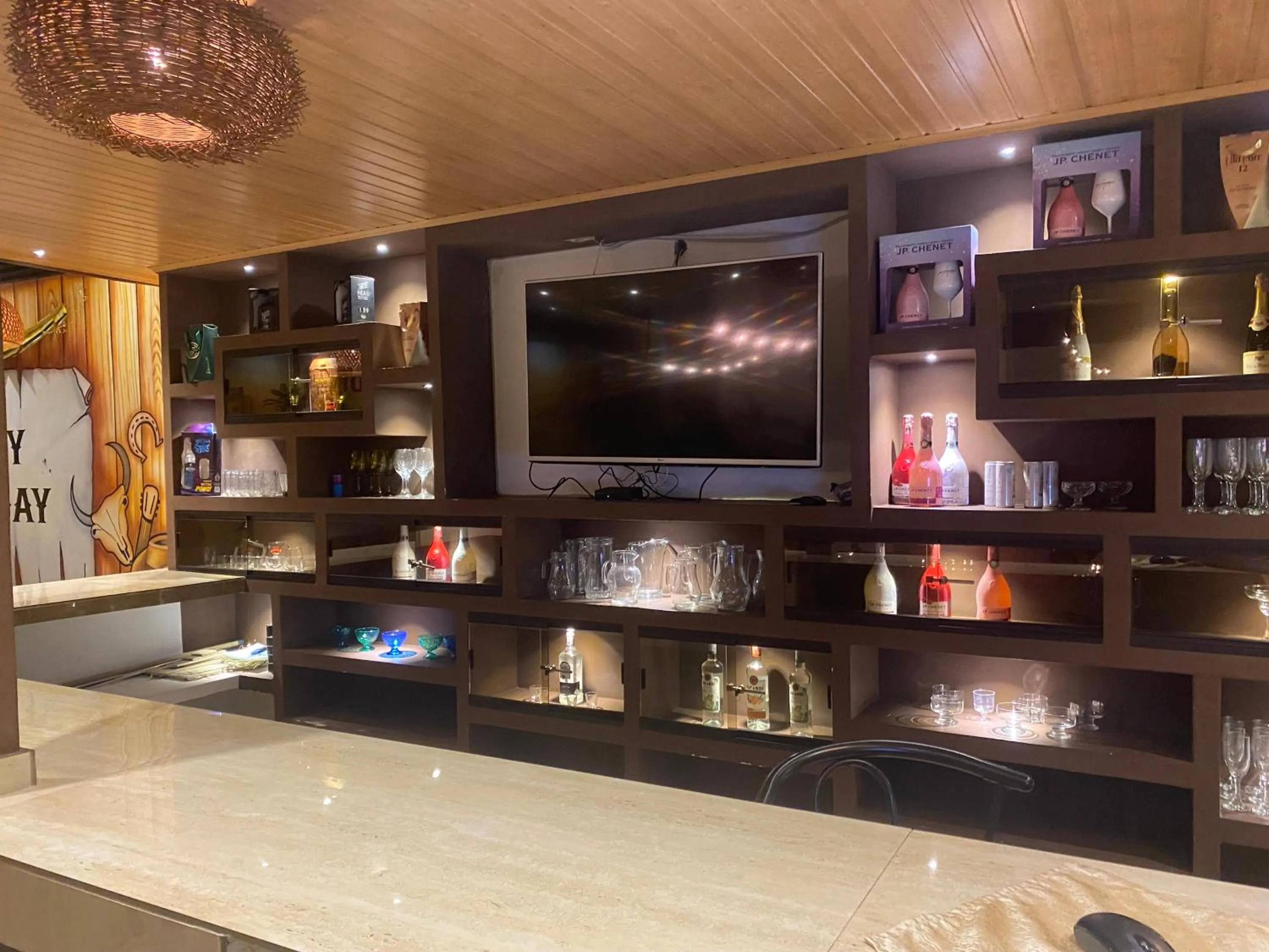 Restaurant/places to eat in Hotel deluxe oasis de la colina boutique