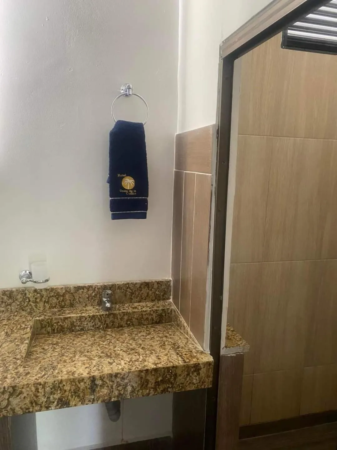 Bathroom in Hotel deluxe oasis de la colina boutique