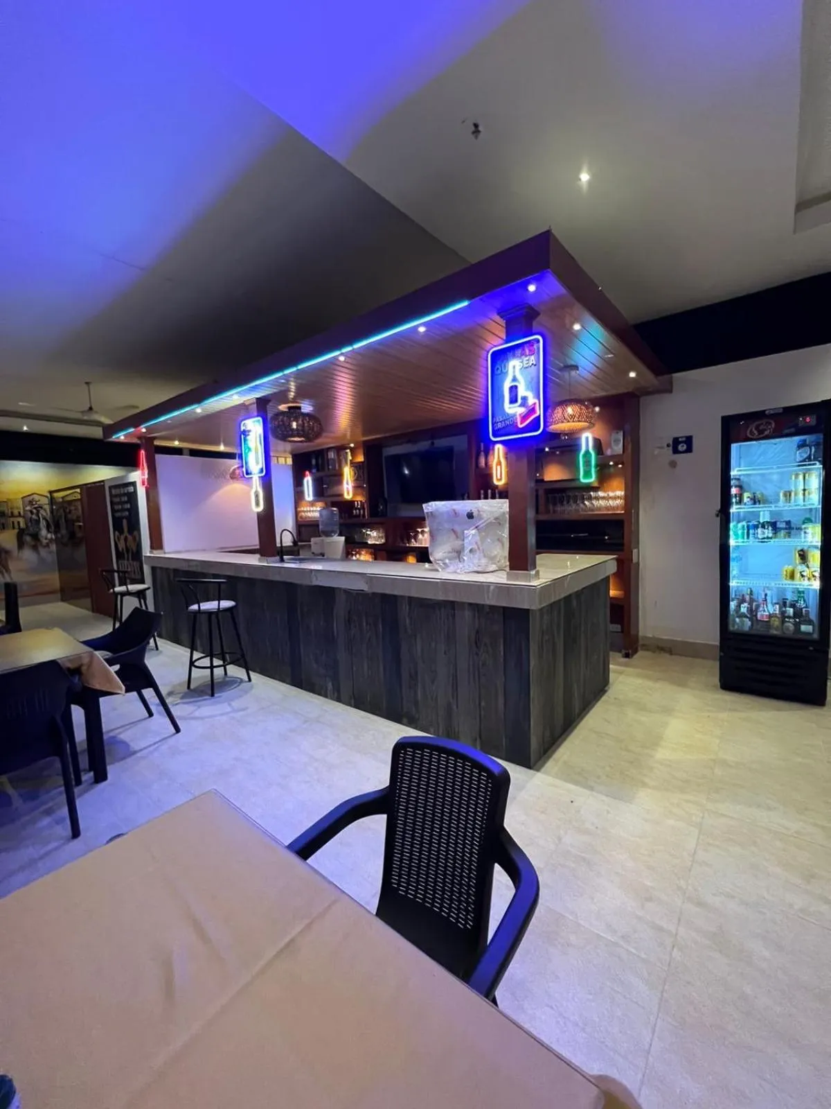 Lounge or bar in Hotel deluxe oasis de la colina boutique