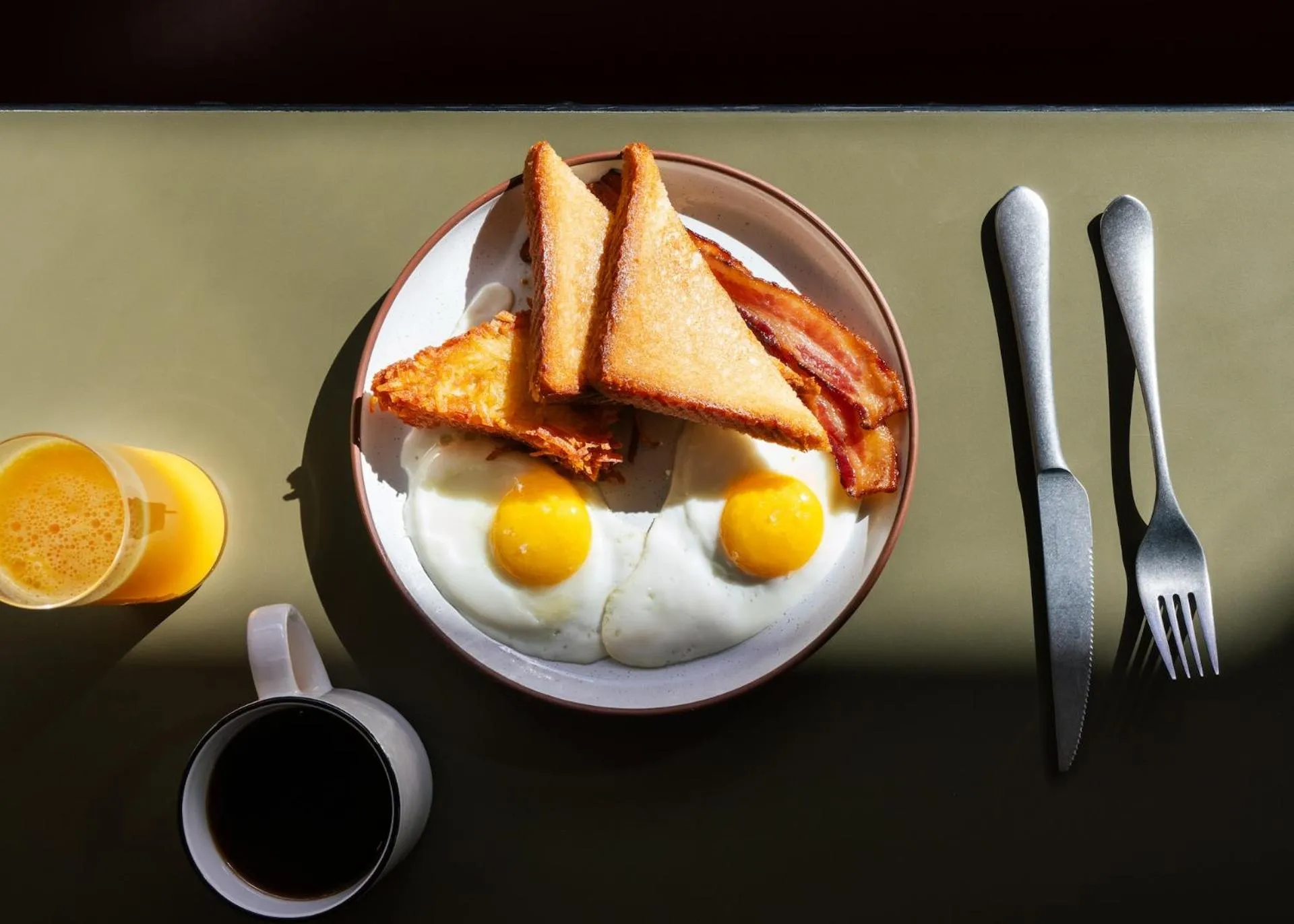 American breakfast in ARRIVE Albuquerque