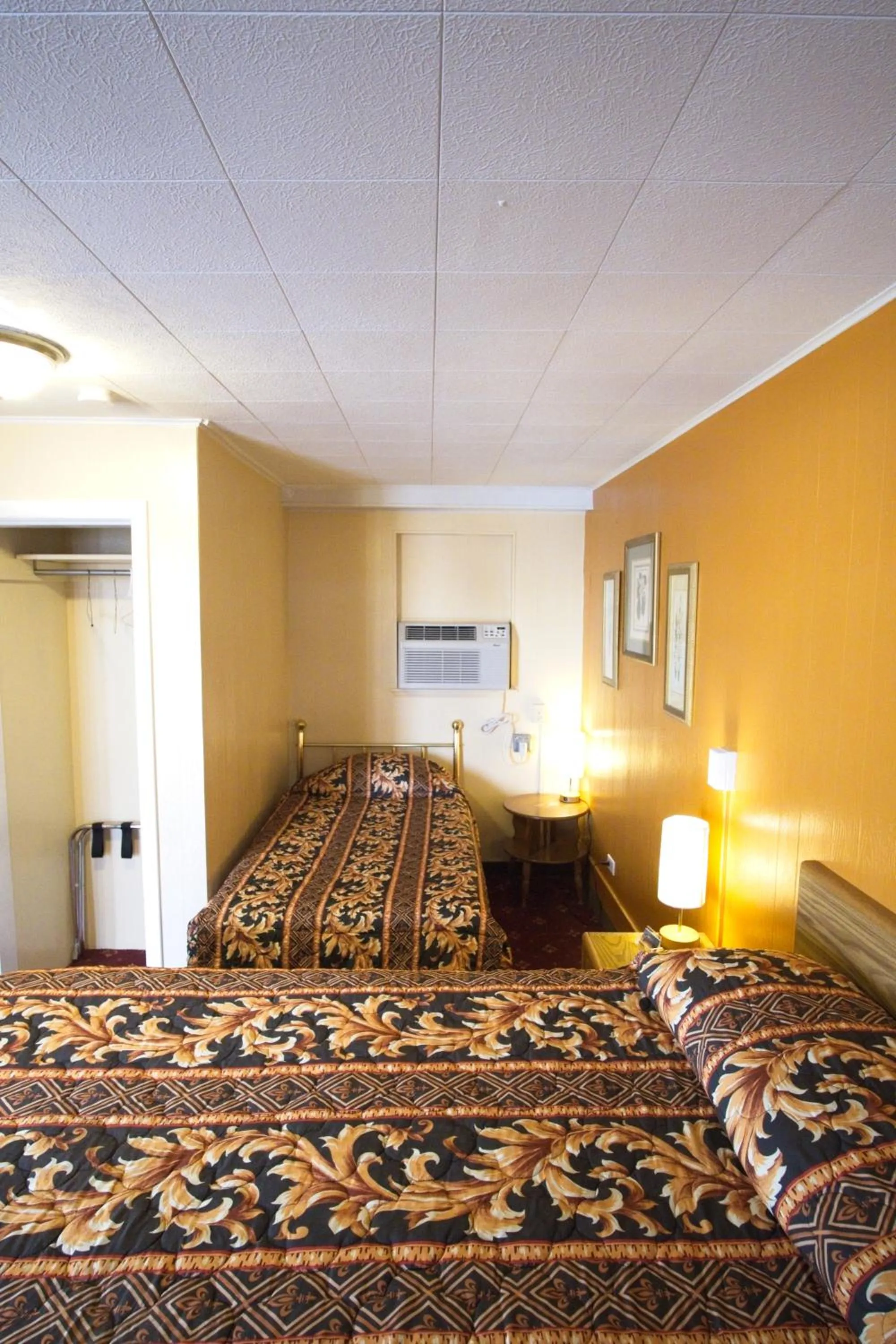 Bed in The King's Inn