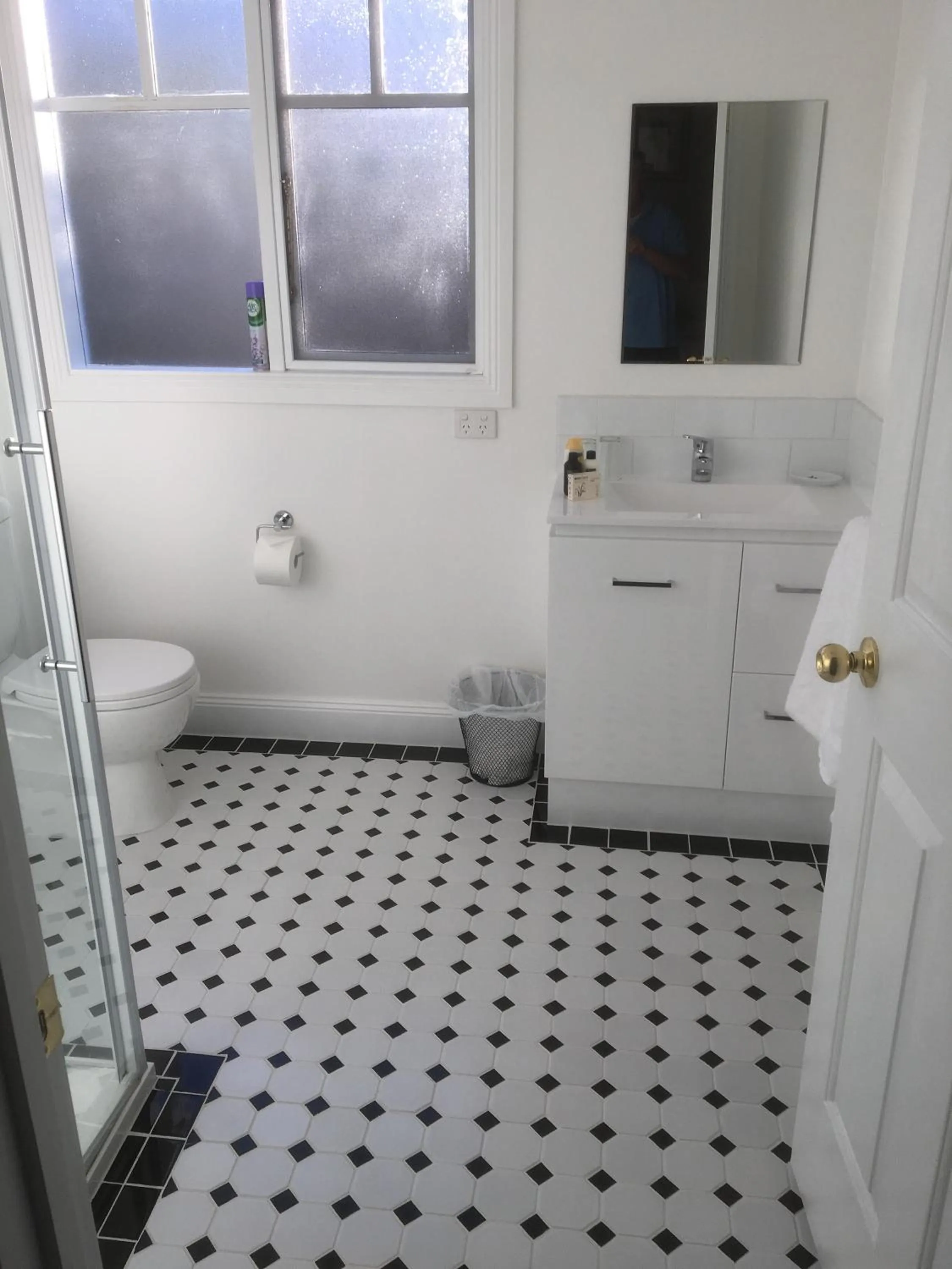 Photo of the whole room in House on the Hill Bed and Breakfast