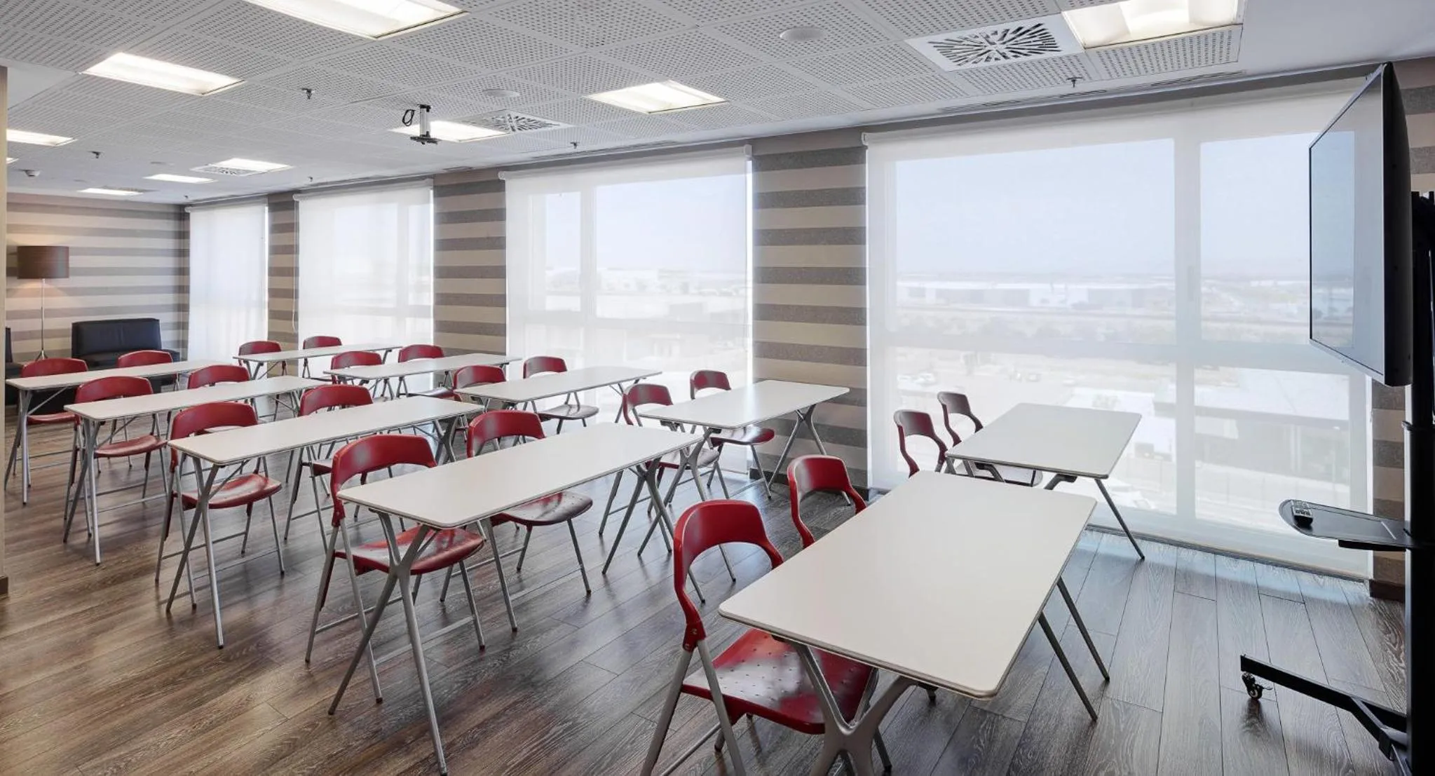 Meeting/conference room in Sercotel Plaza Feria