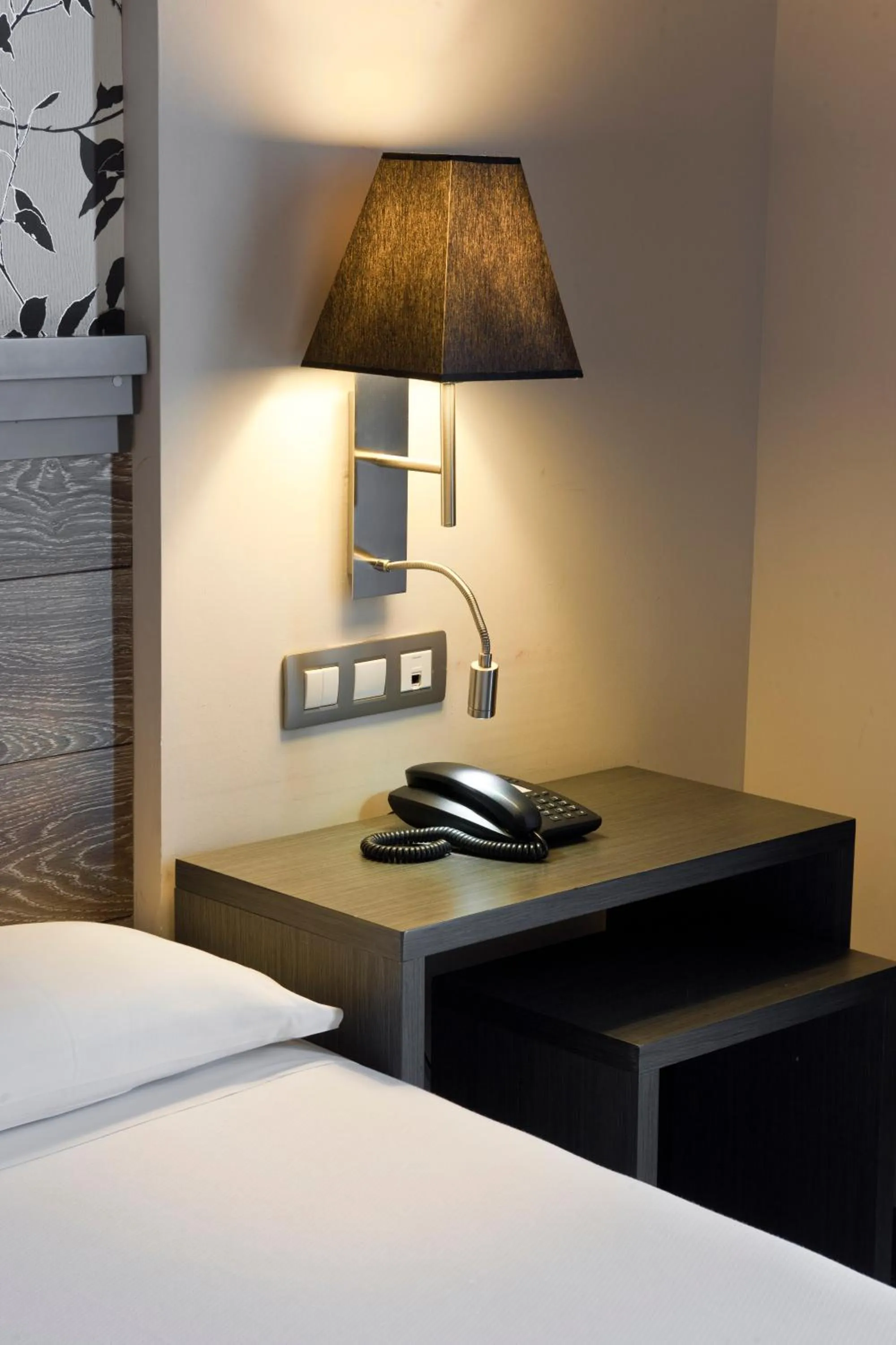 Decorative detail, Bed in Sercotel Plaza Feria