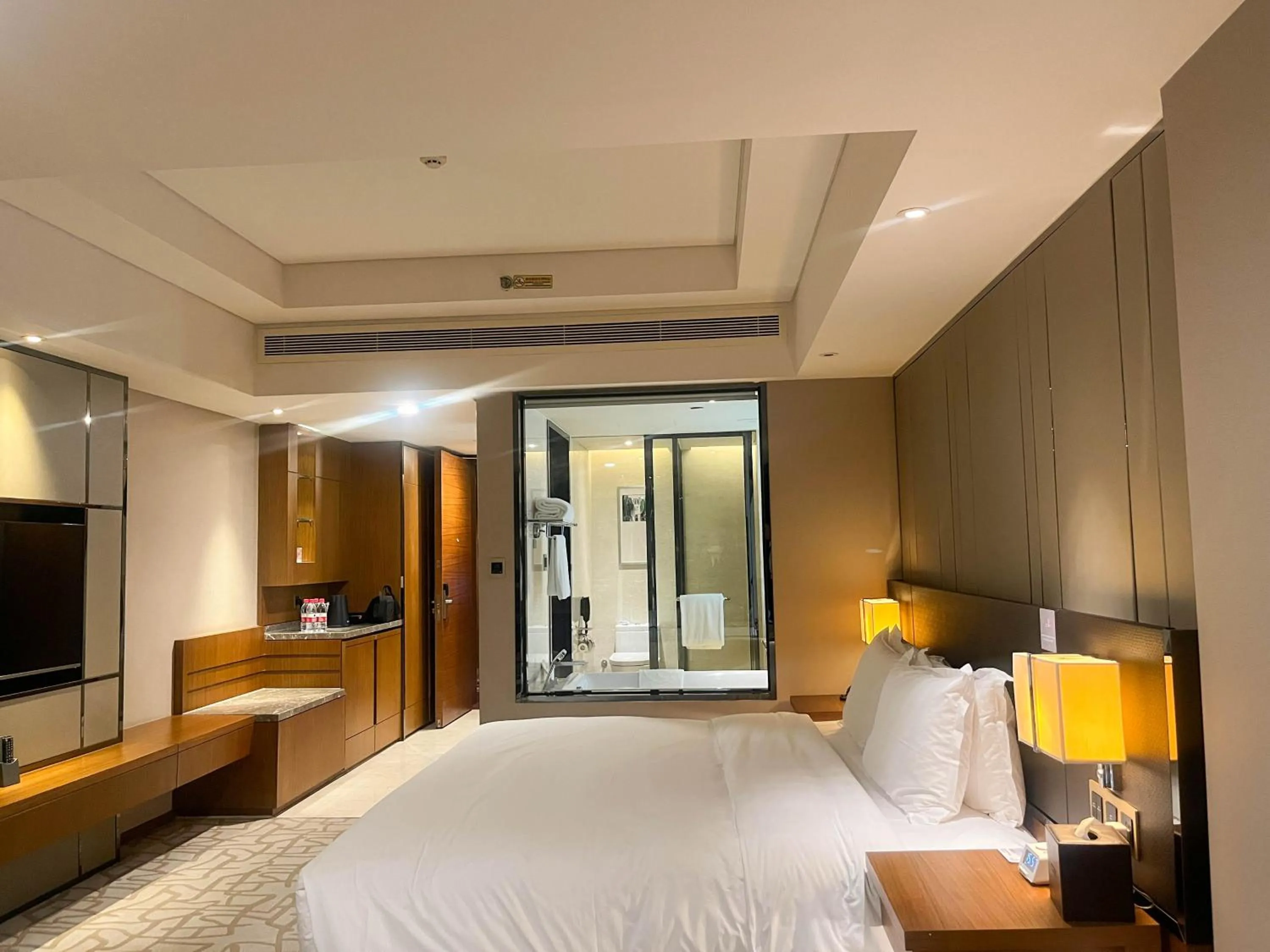 Bed in Swiss Grand Nanchang