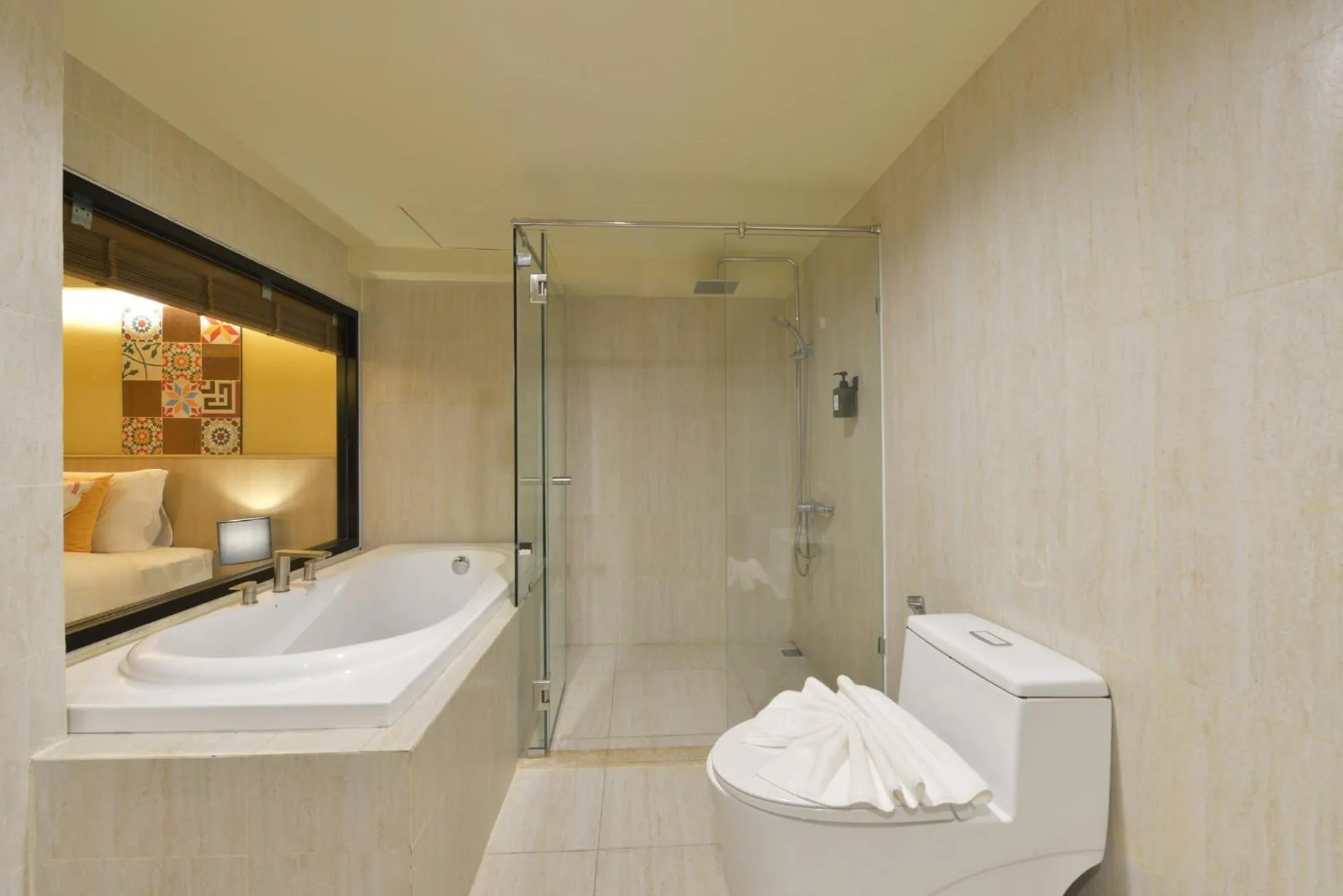 Shower in Kastel Bangkok Hotel