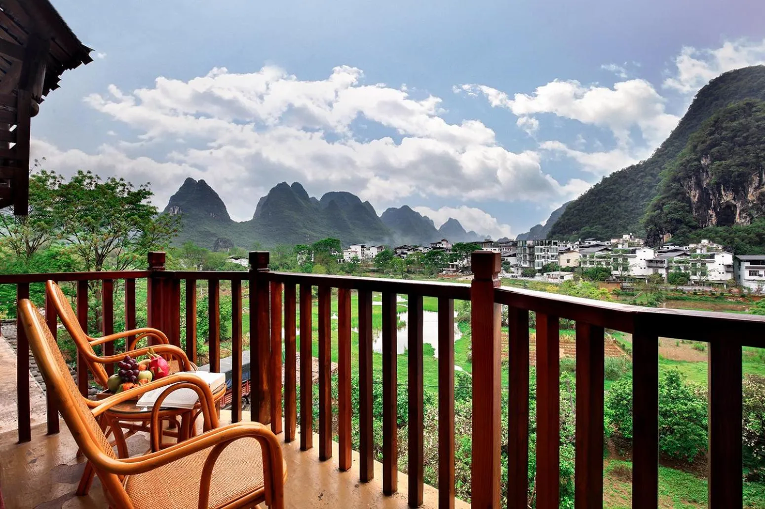 Yangshuo Mountain Nest Boutique Hotel