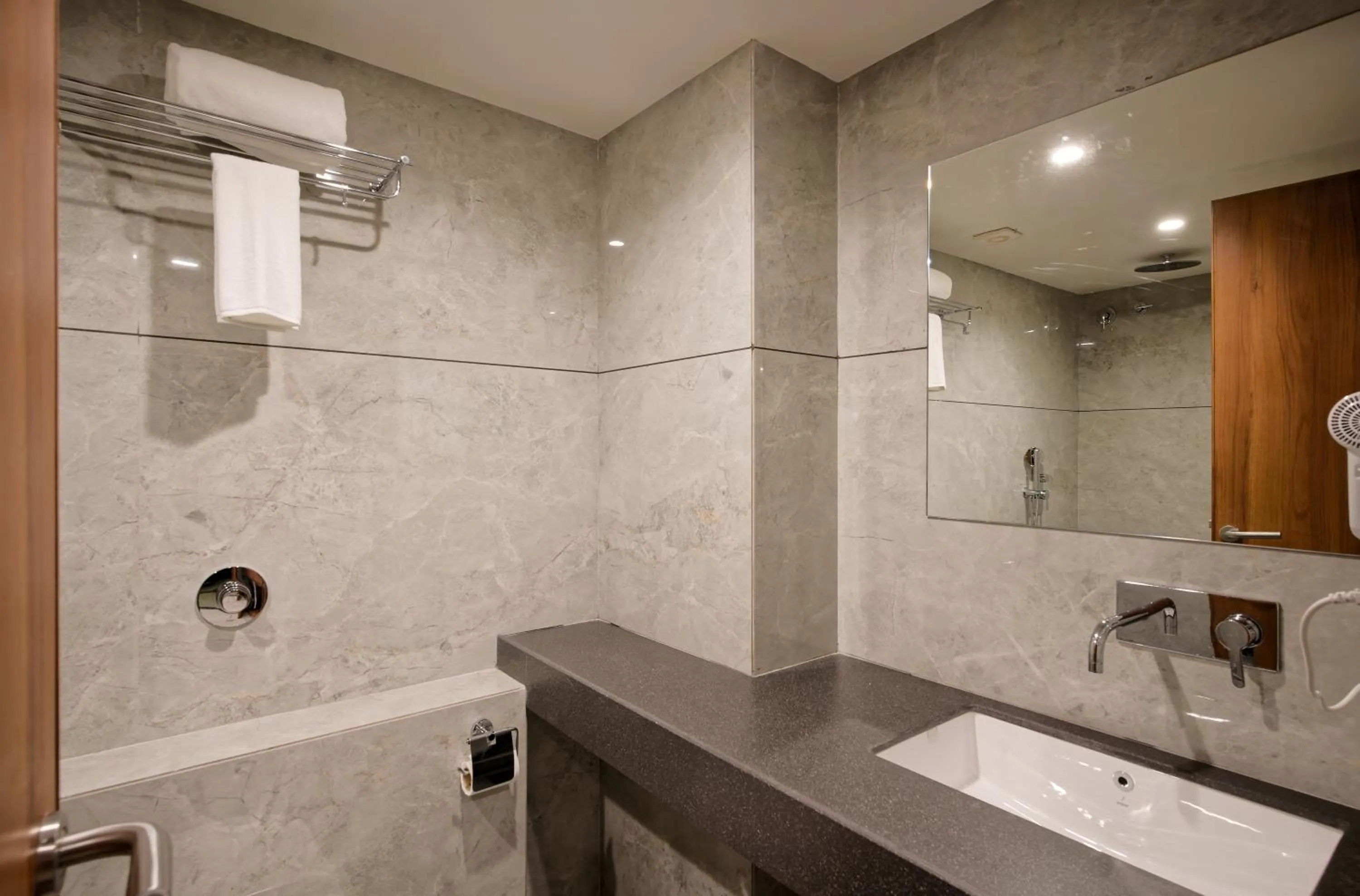 Bathroom in Plenteous Inn