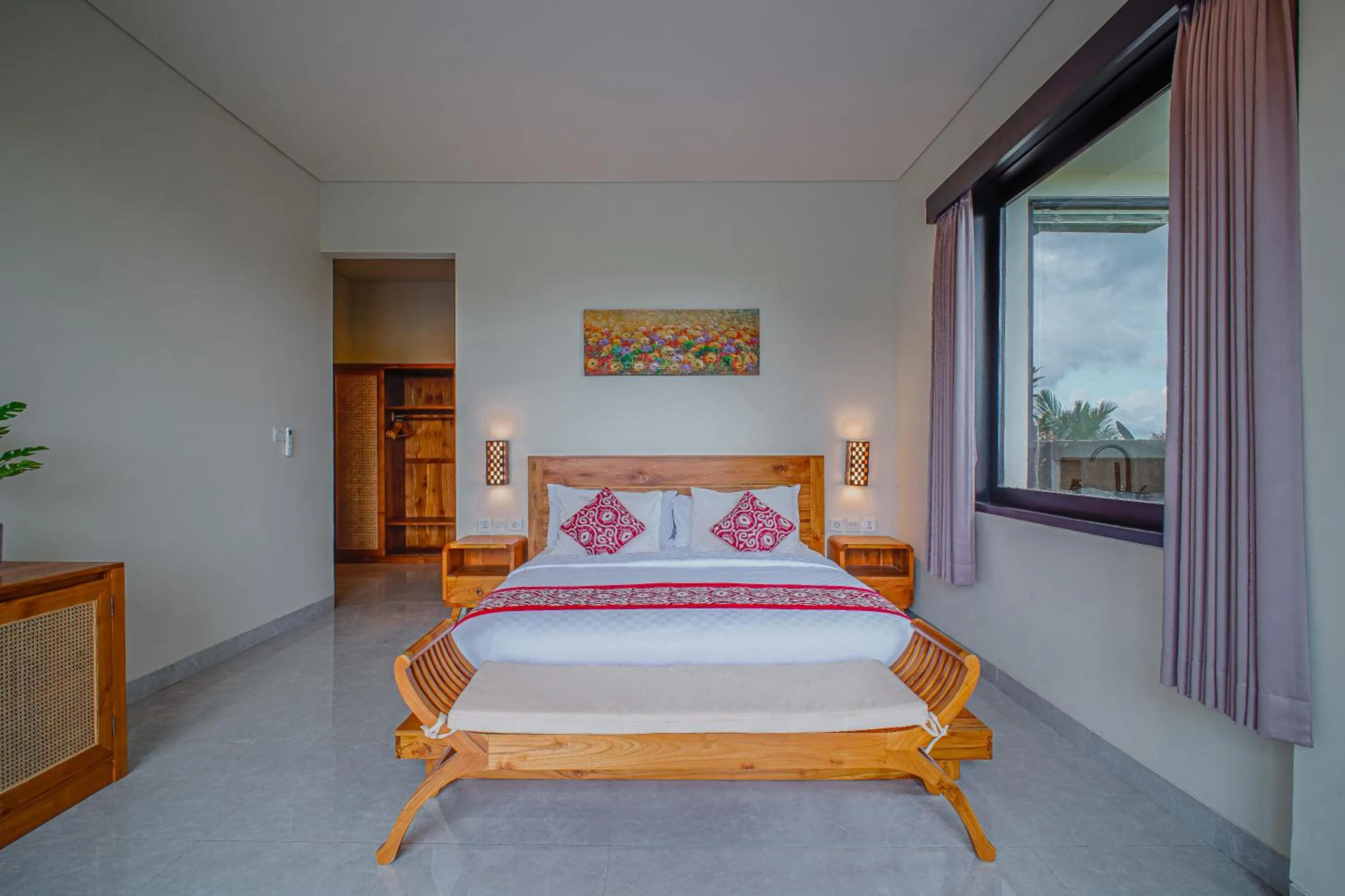 Photo of the whole room, Bed in Mahadewi Sunset Villa
