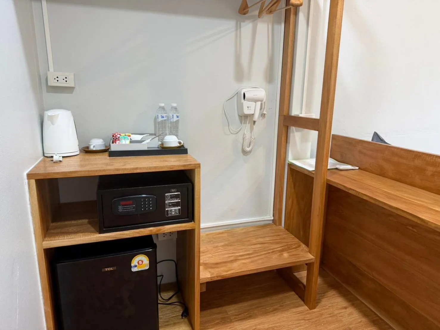 Property building in Khao Sok Jungle Huts Resort