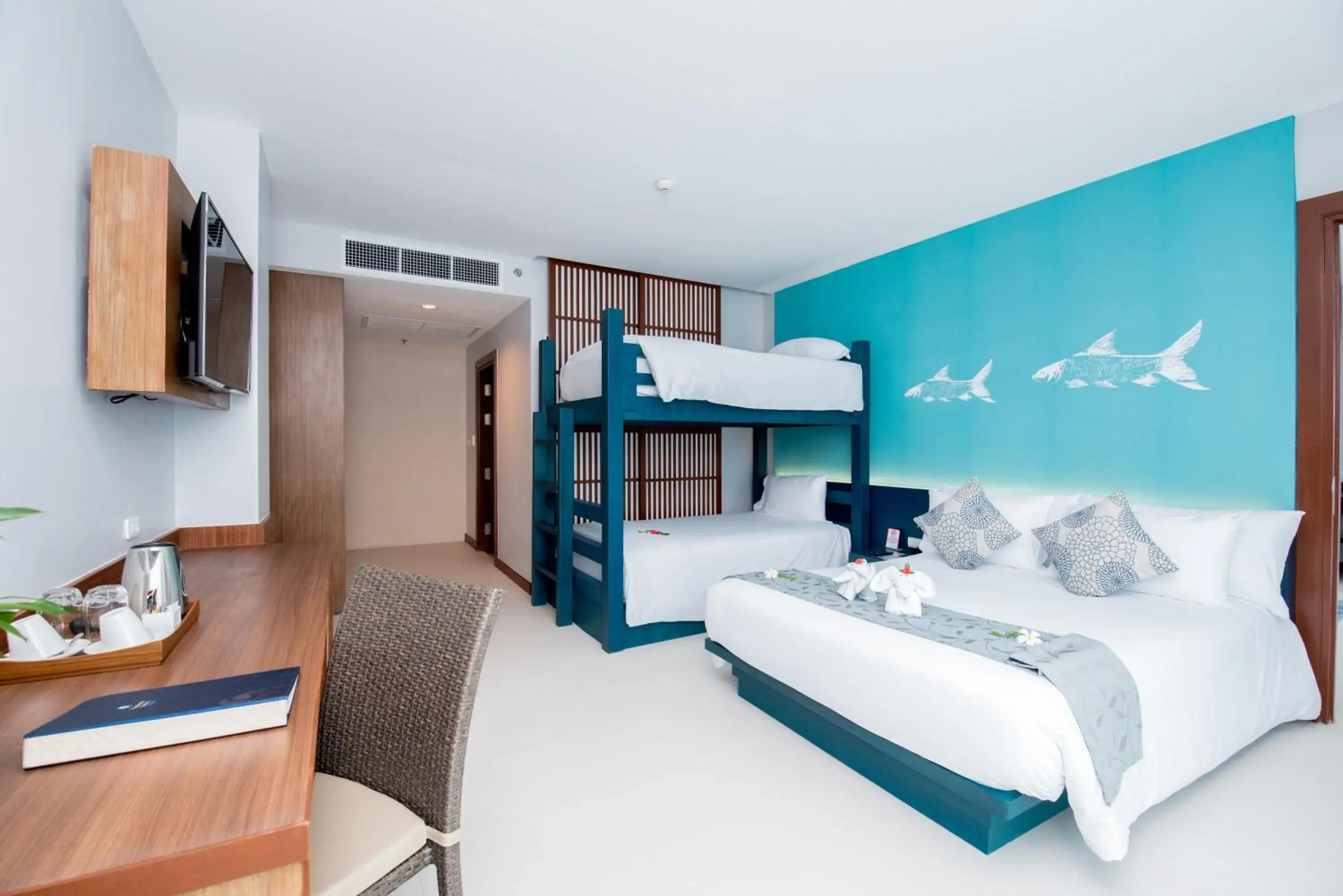 Family Suite King Bunk Bed in Fishermens Harbour Urban Resort - SHA Extra Plus Family Suite King Bunk Bed in Fishermens Harbour Urban Resort - SHA Extra Plus