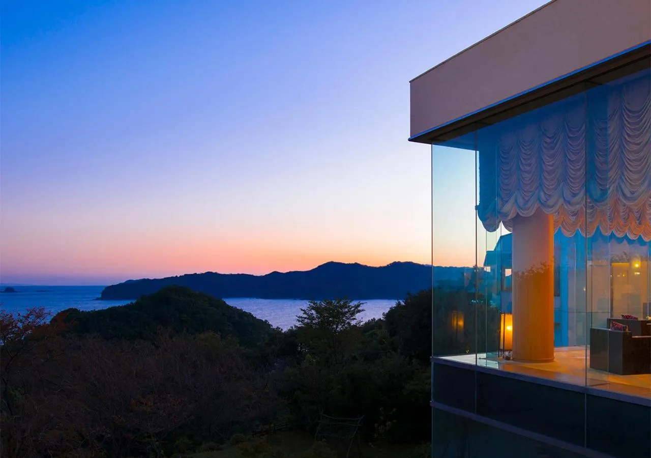 Property building in Ryoso Uminocho