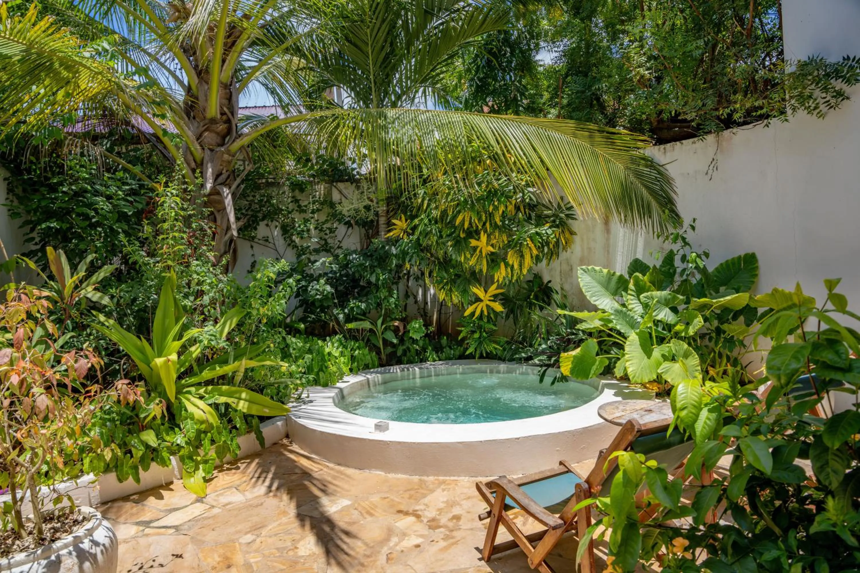 Swimming pool in Maisha Nungwi - Boutique Hotel