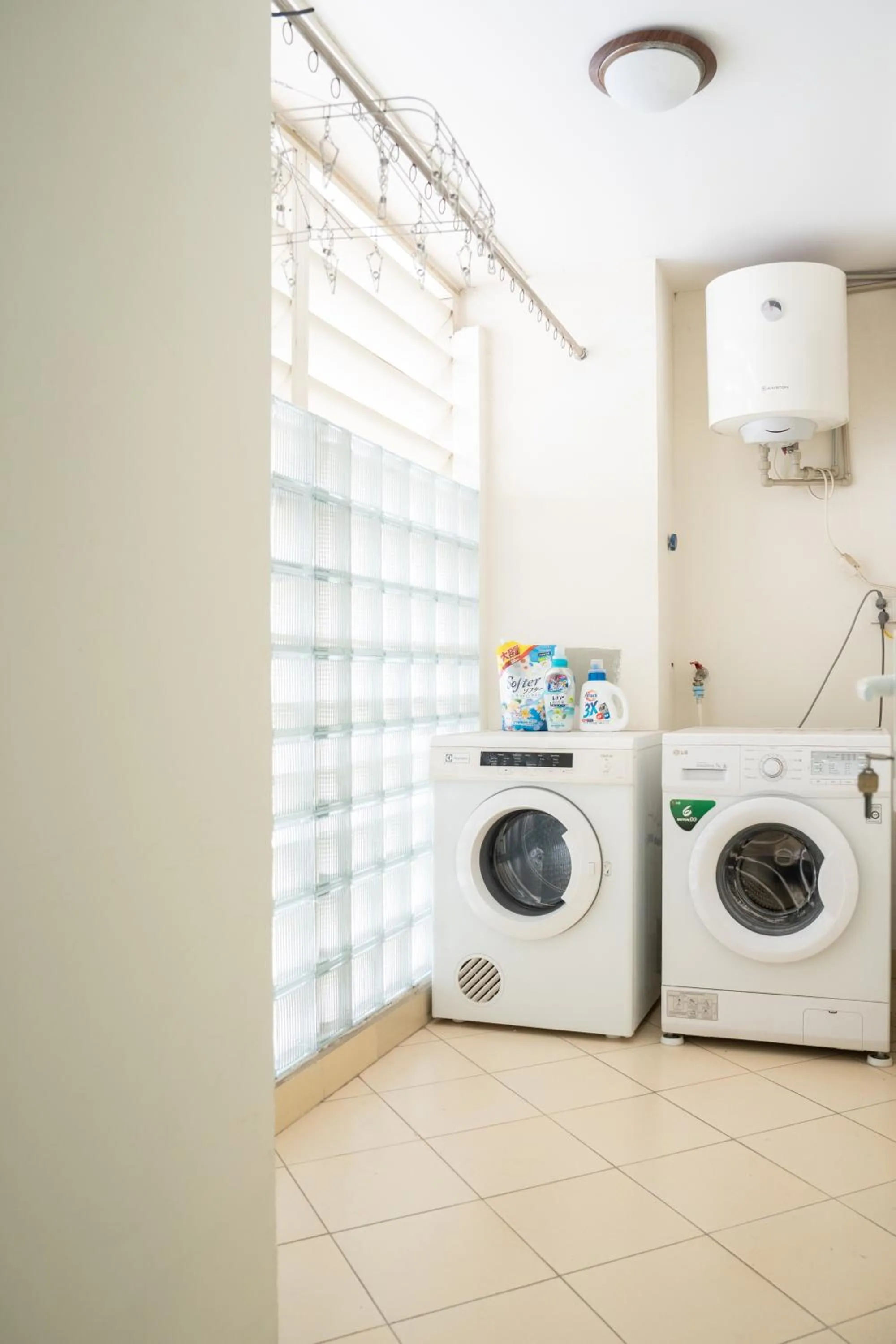 washing machine in Viet Vuong Building Ha Noi Capital