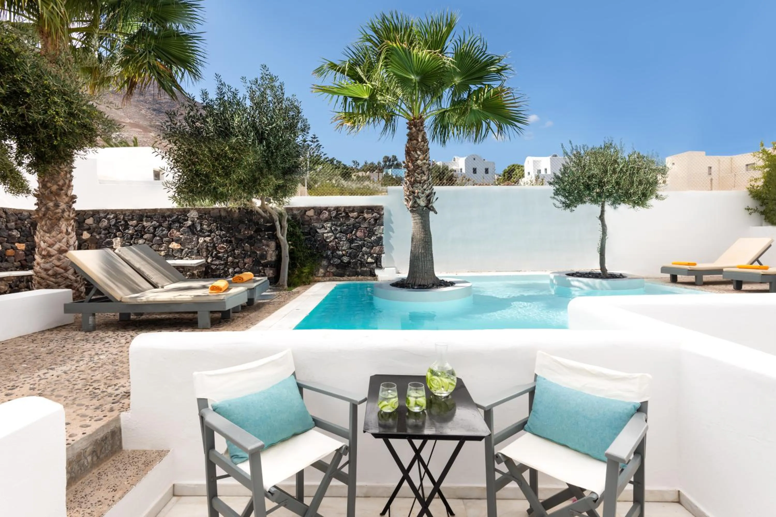 Santorini Kastelli Resort