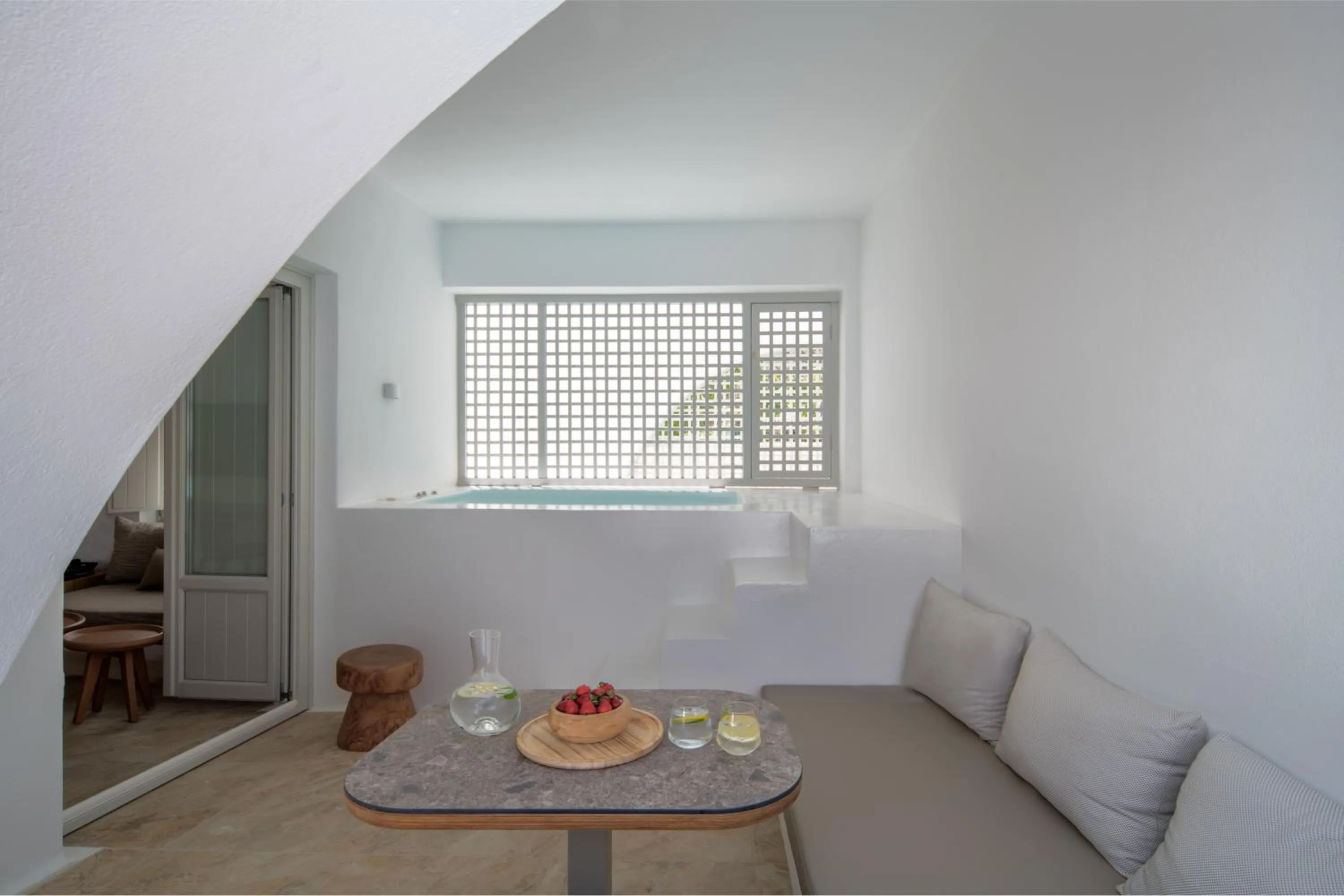 Santorini Kastelli Resort