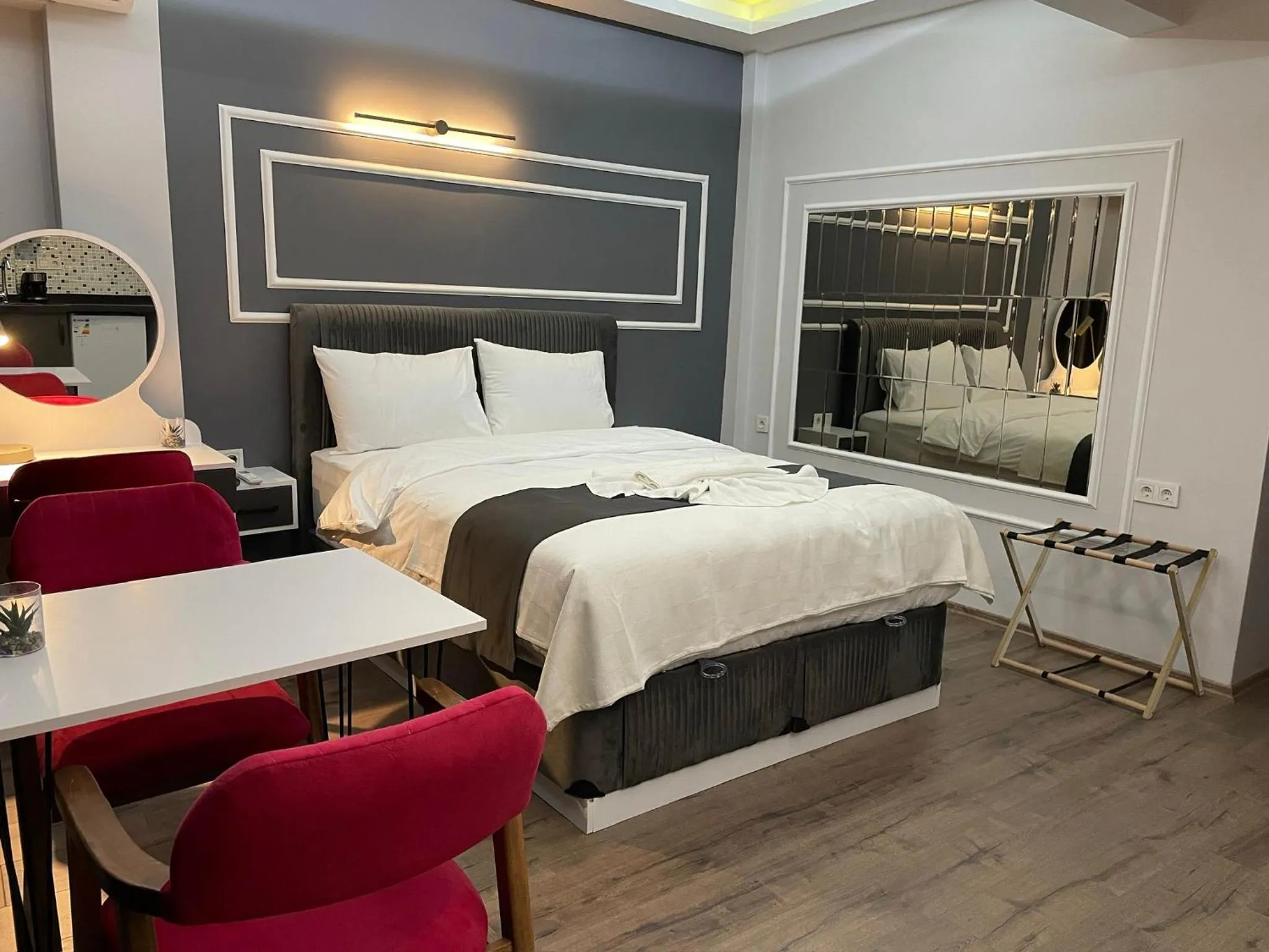 Bed in Fabesco Suite