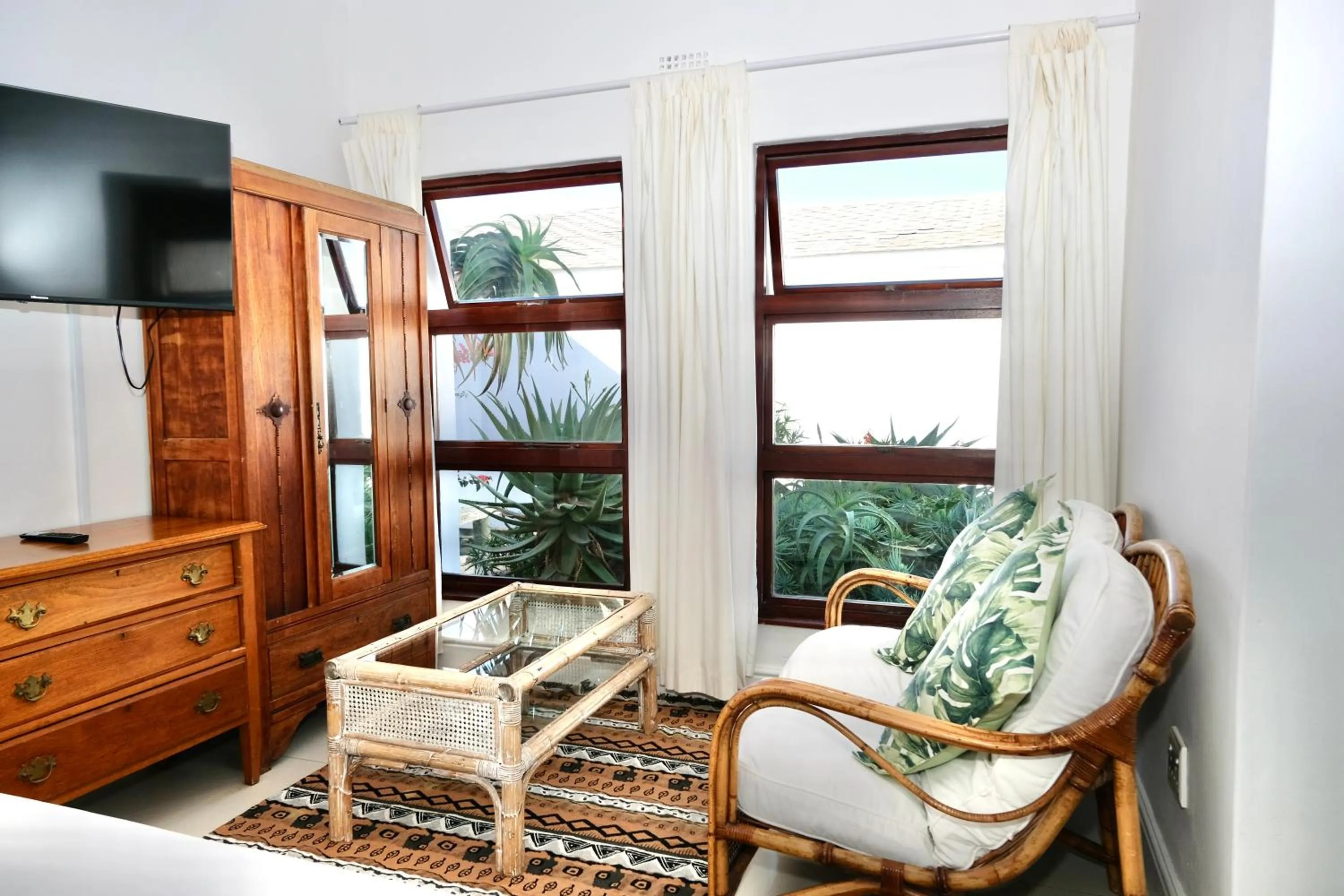 TV and multimedia in Paternoster Place