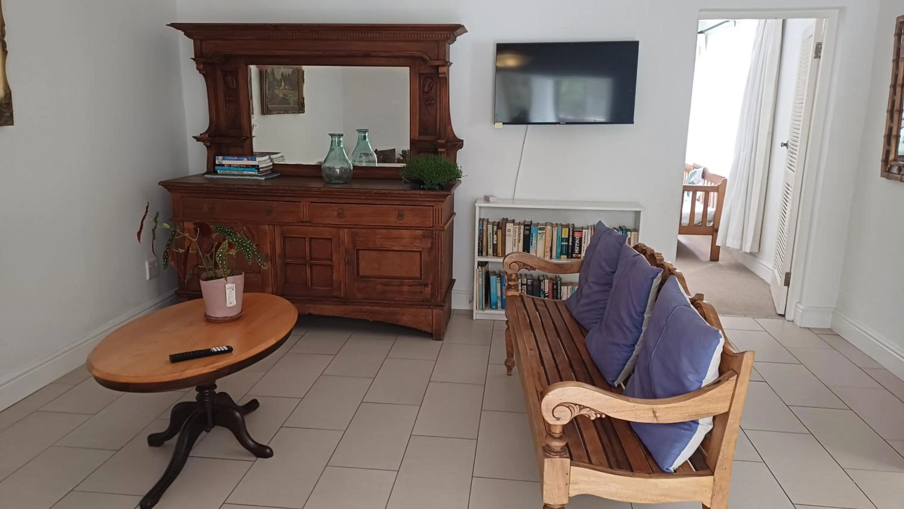 Living room in Paternoster Place