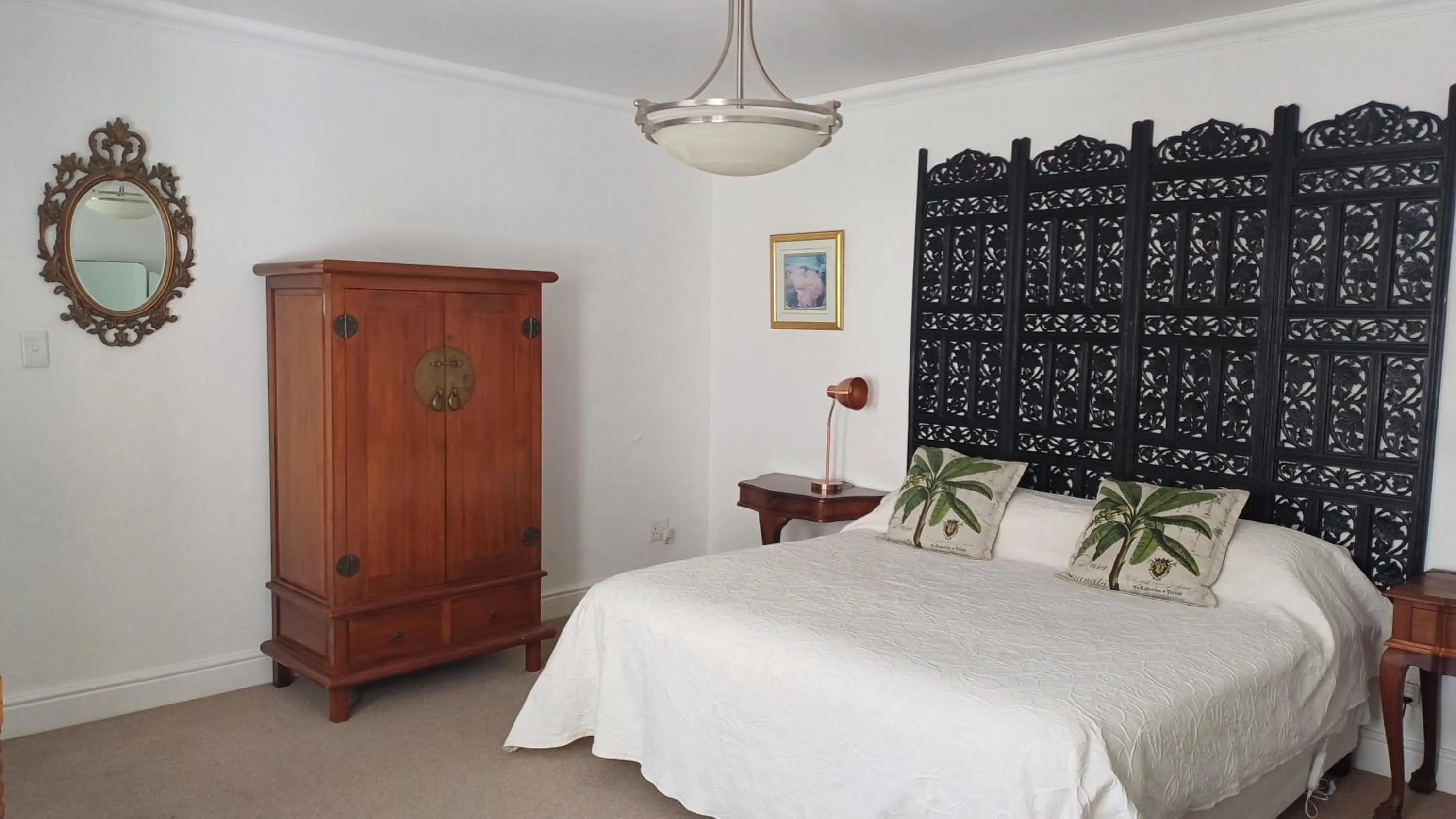 Bedroom, Bed in Paternoster Place