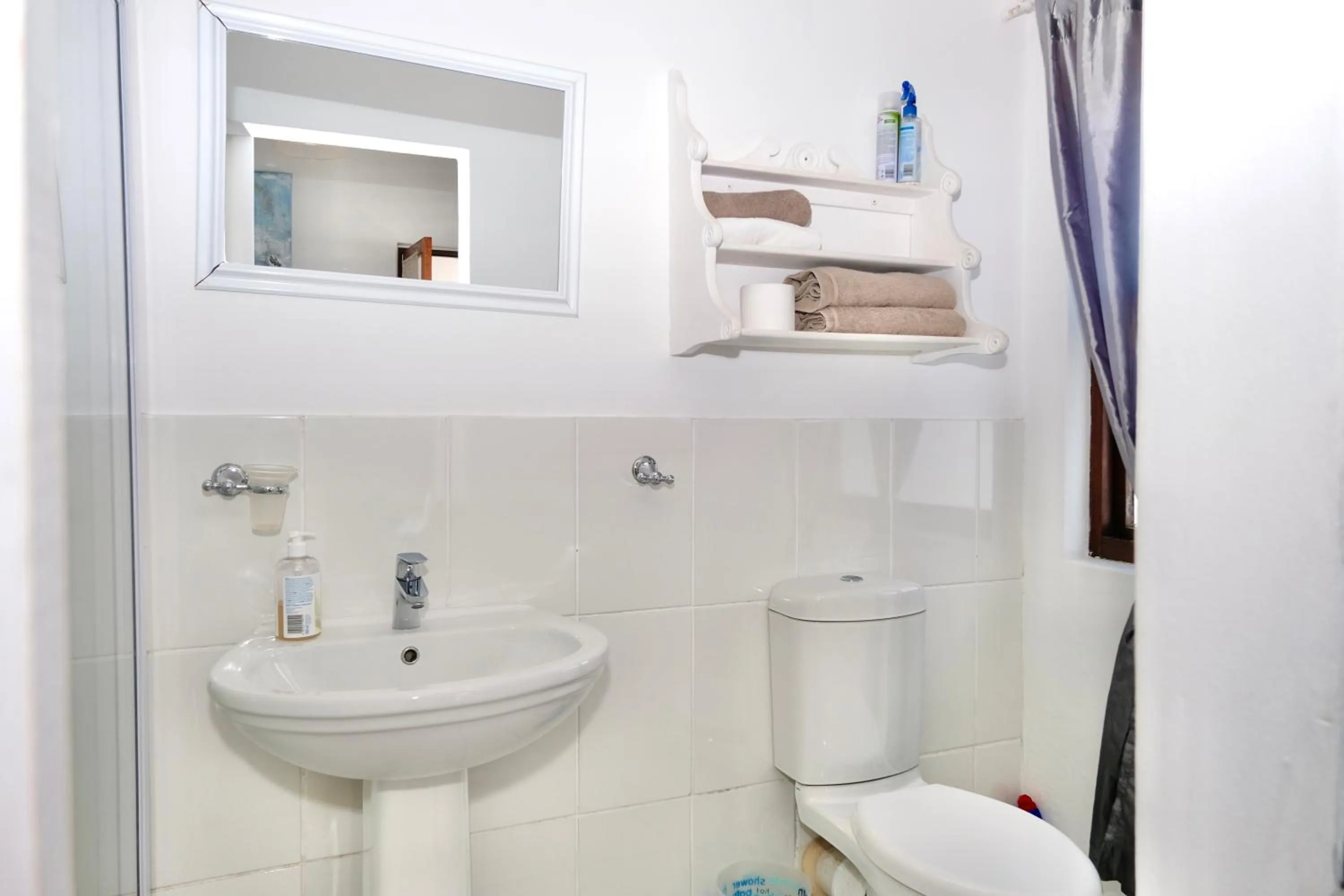 Bathroom in Paternoster Place