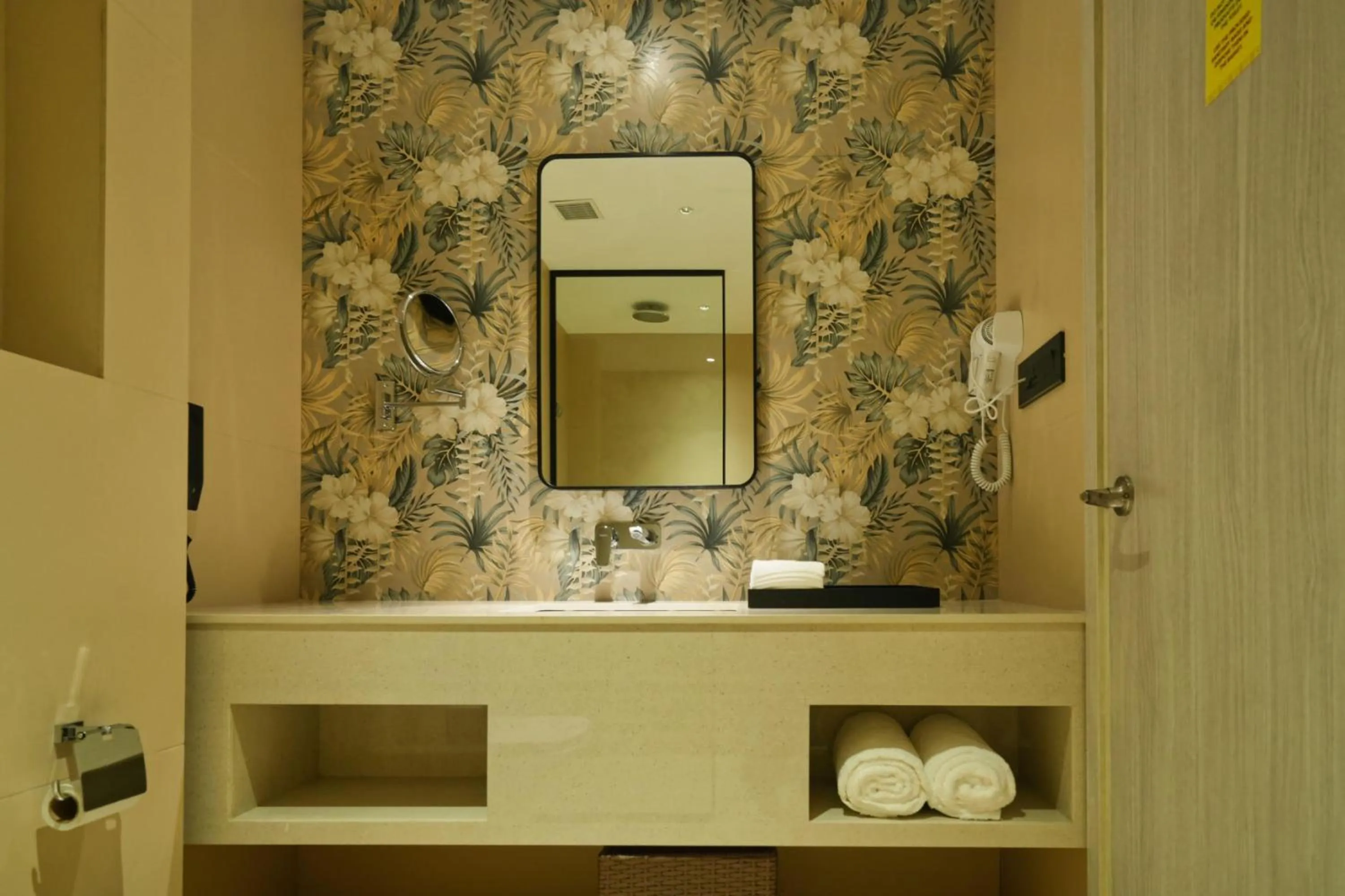 Bathroom in mesta Hotel