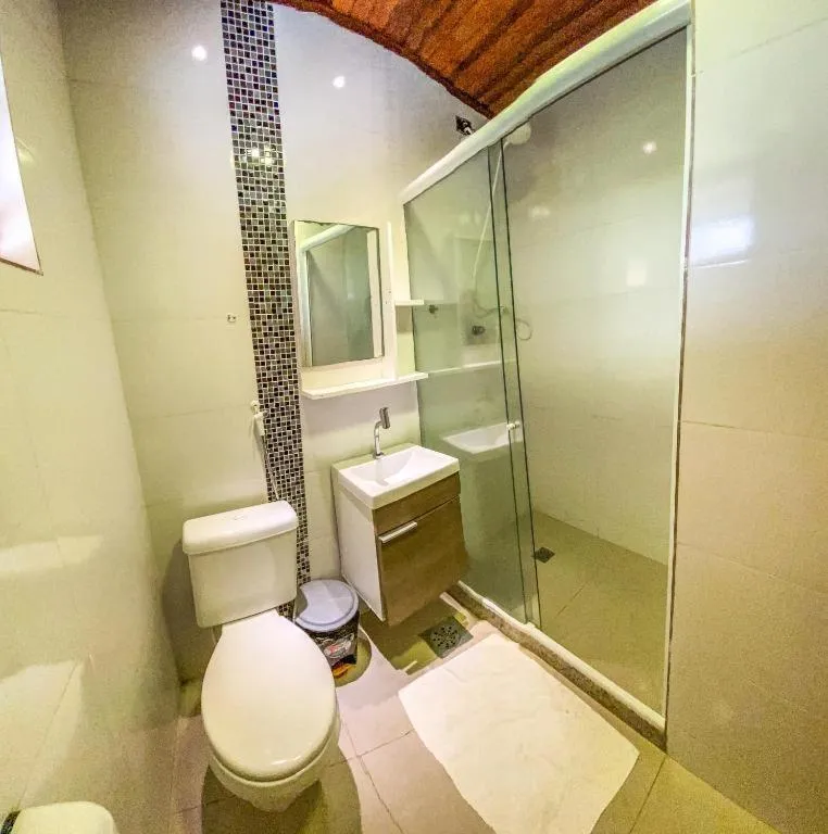 Bathroom in Pousada Dos Atobás