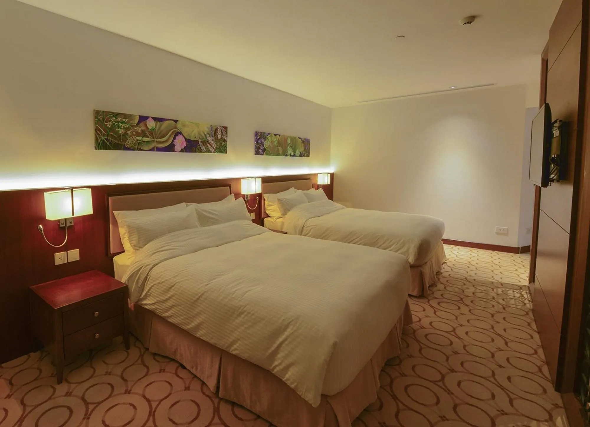 Bedroom, Bed in Aristo International Hotel
