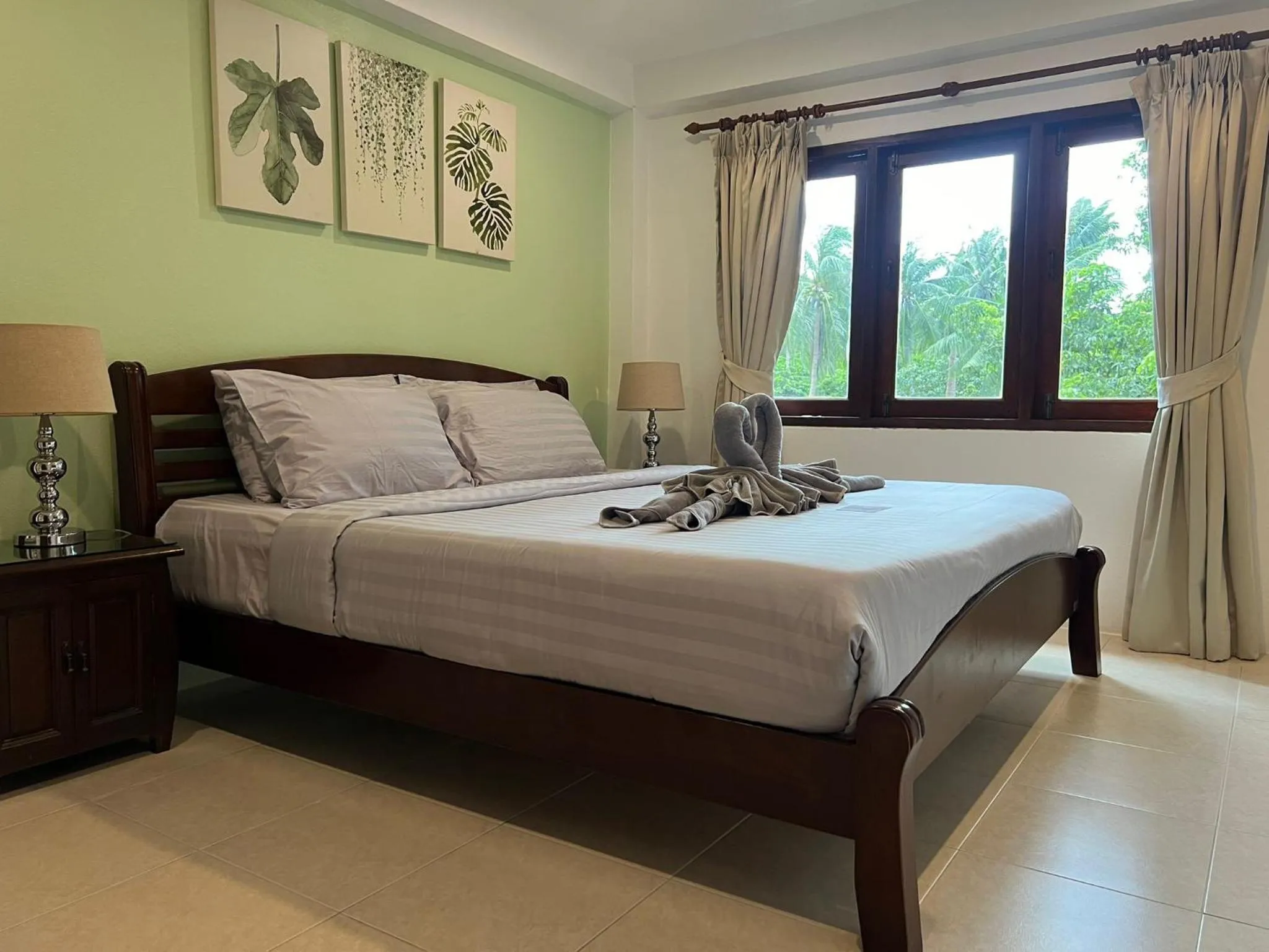 Bedroom, Bed in Woodlawn Villas Resort