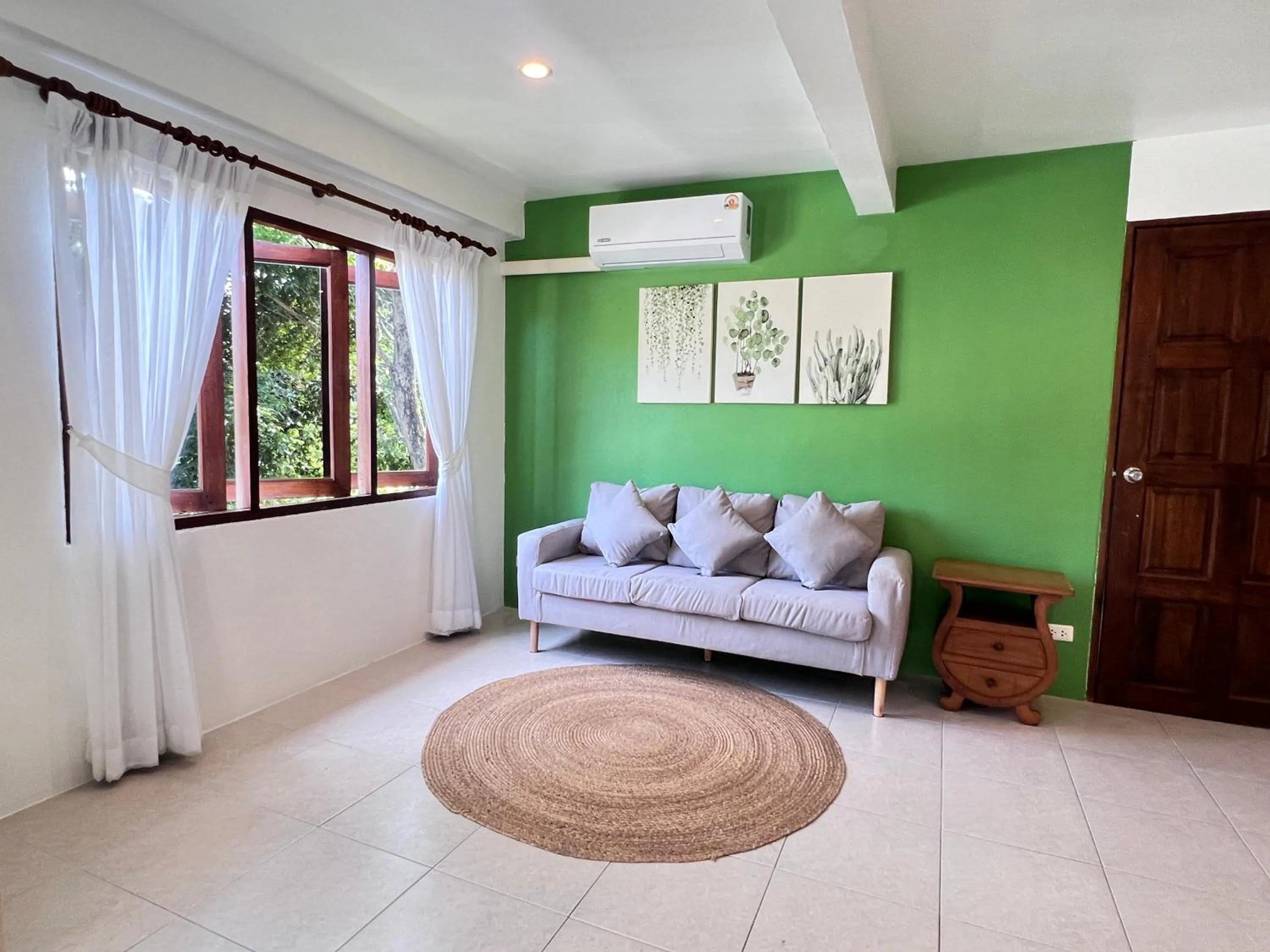 Living room in Woodlawn Villas Resort