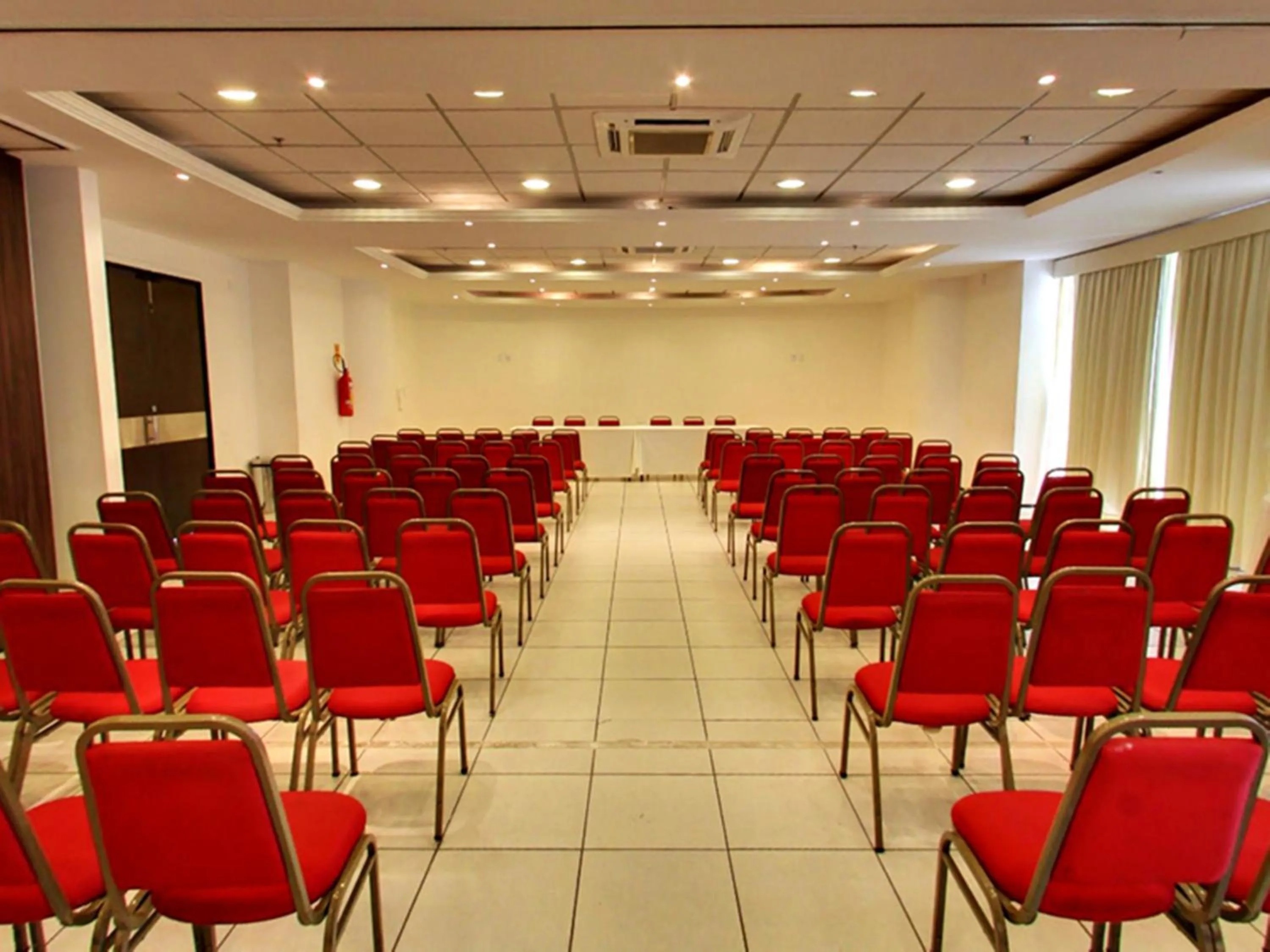 Area and facilities in Hotel Brasil Tropical