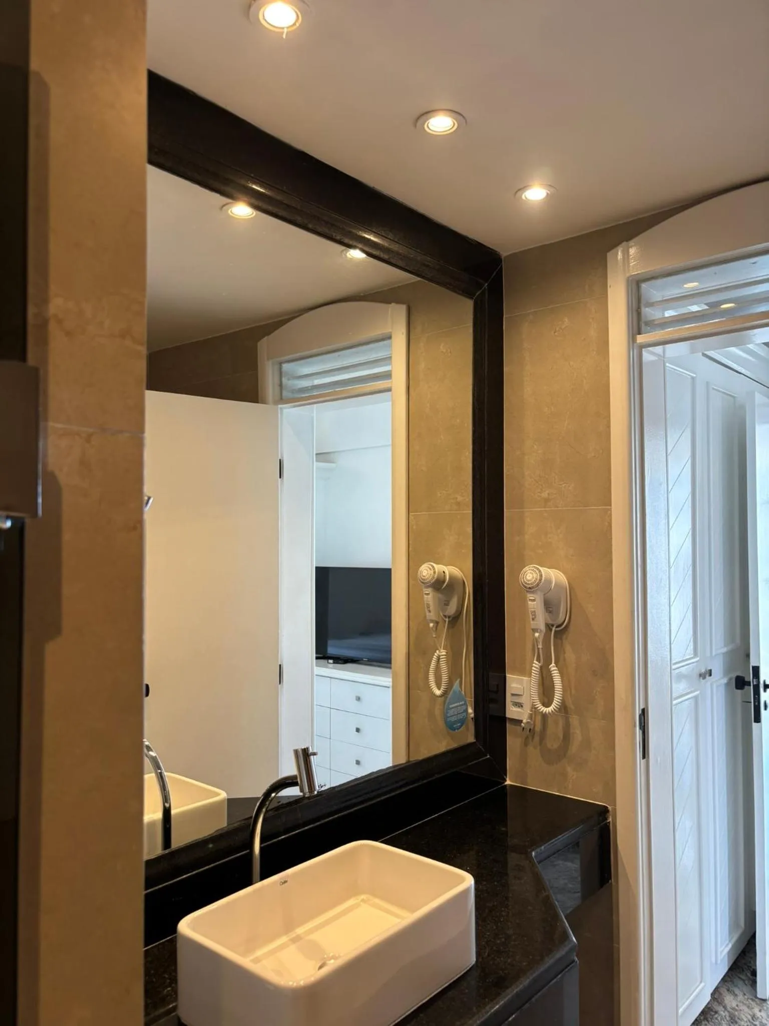 Bathroom in Hotel Brasil Tropical