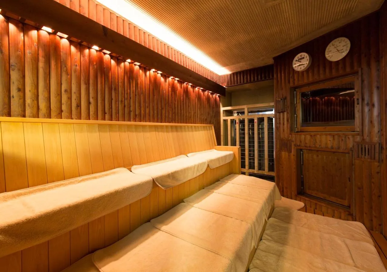 Sauna in Nagoya B's Hotel