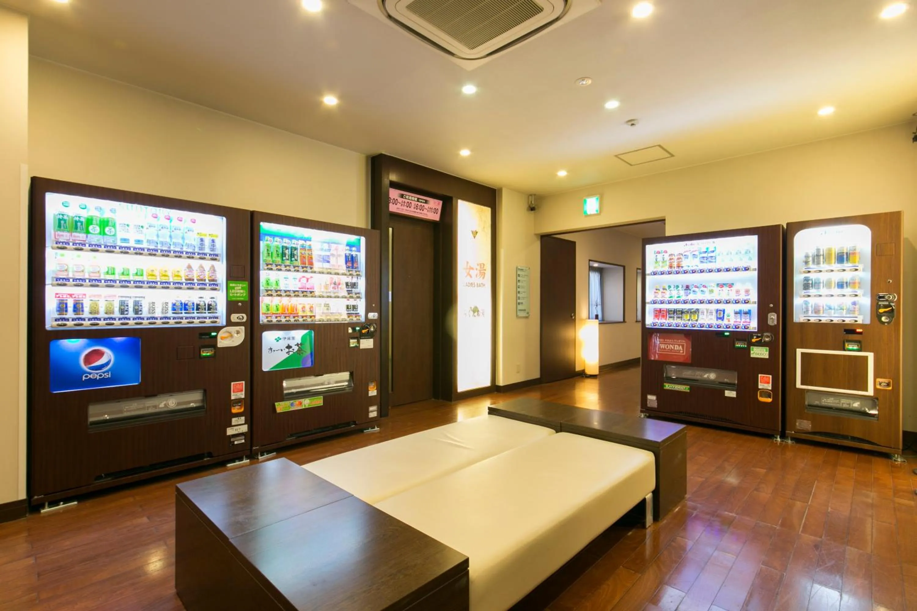 Communal lounge/ TV room in Nagoya B's Hotel