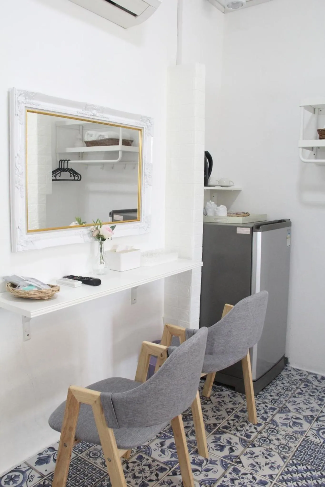 Bananaleaf Wedding Cafe & Resort