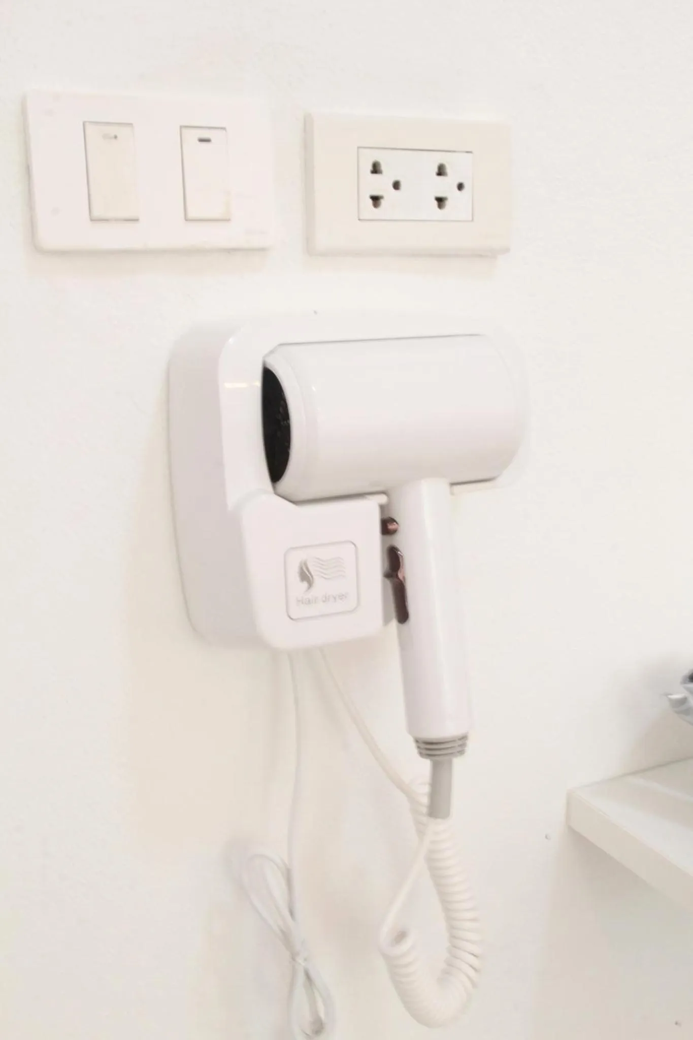 Bananaleaf Wedding Cafe & Resort