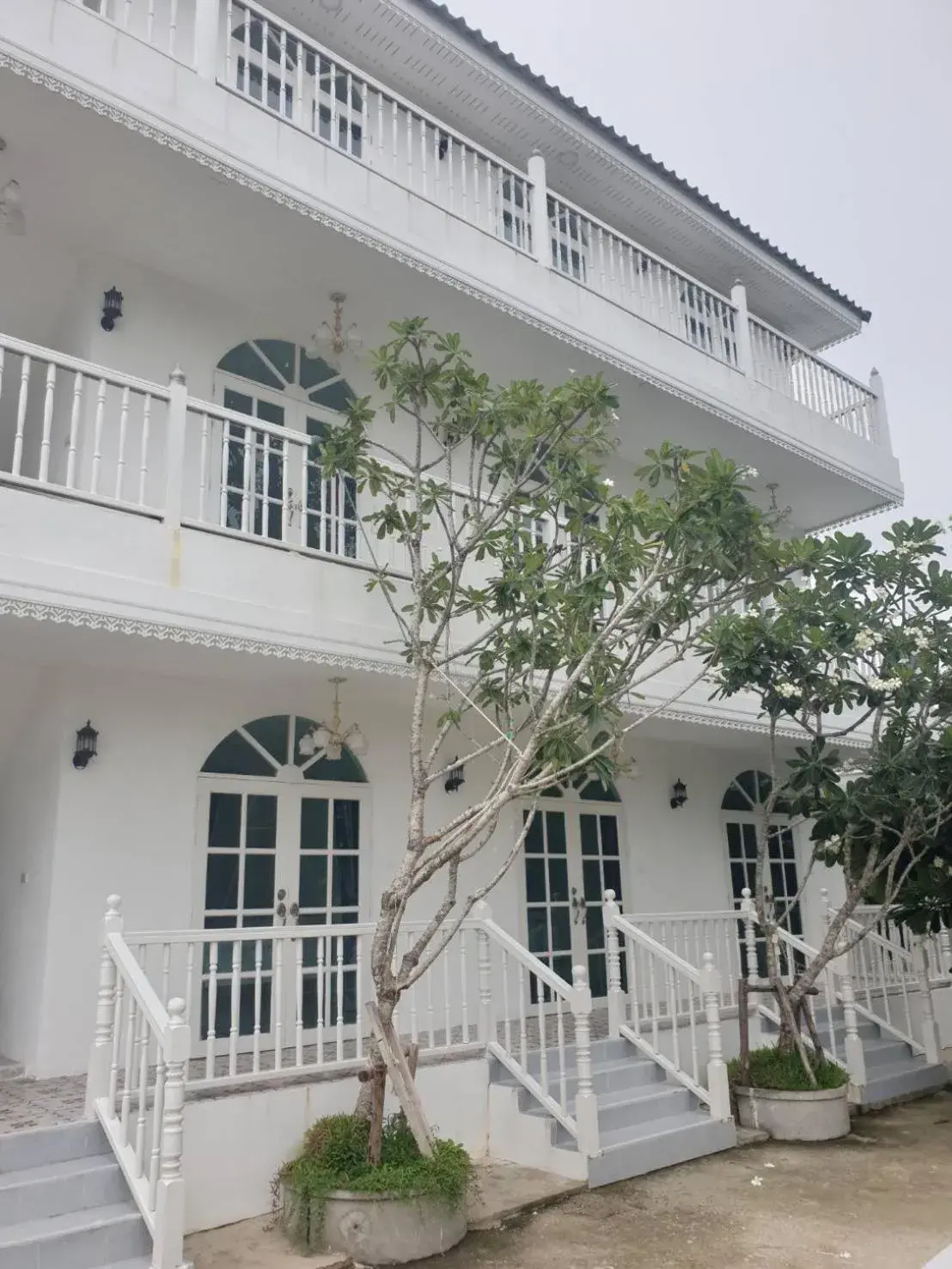 Bananaleaf Wedding Cafe & Resort Bananaleaf Wedding Cafe & Resort