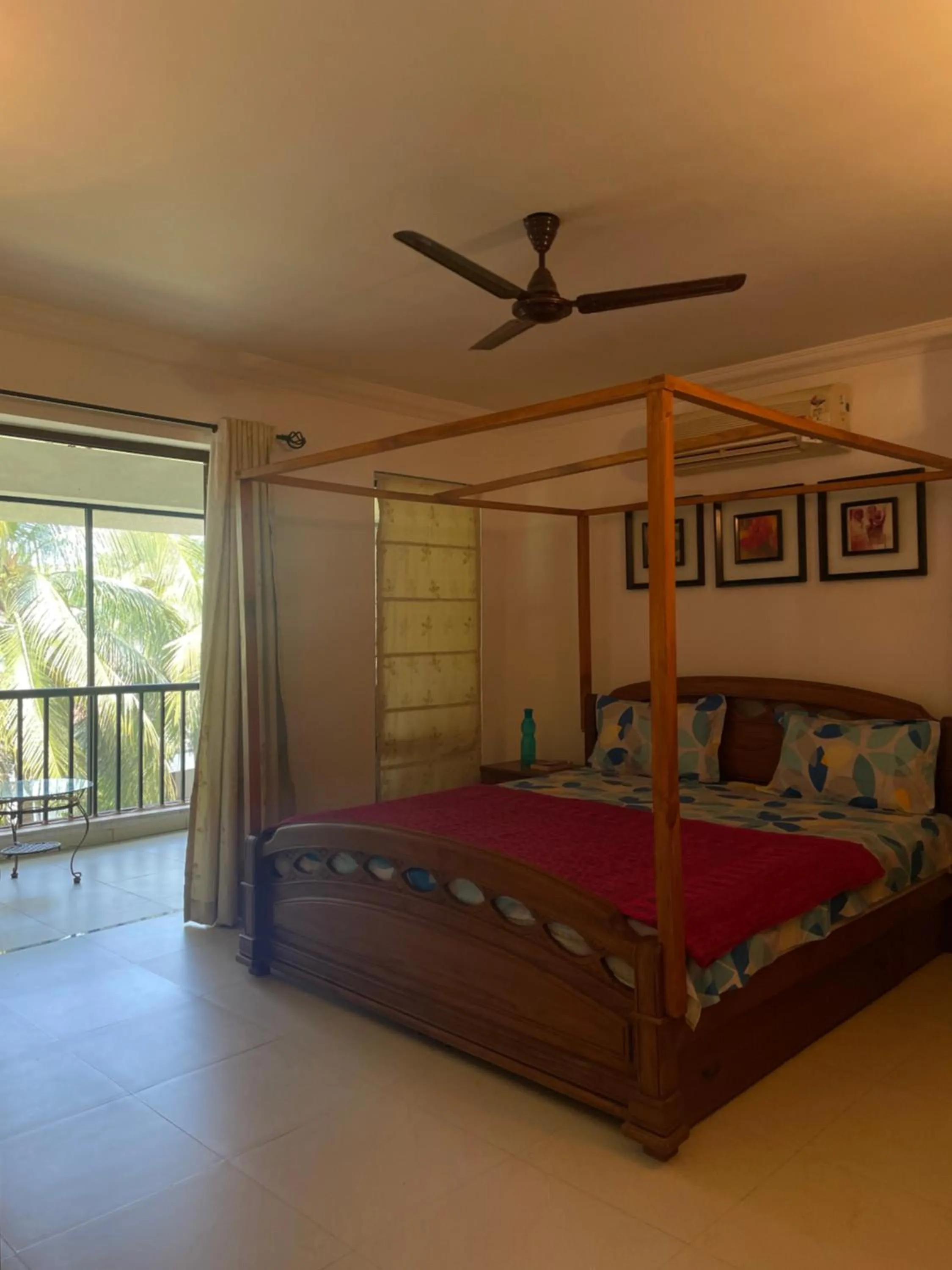 Bed in Riviera Hermitage