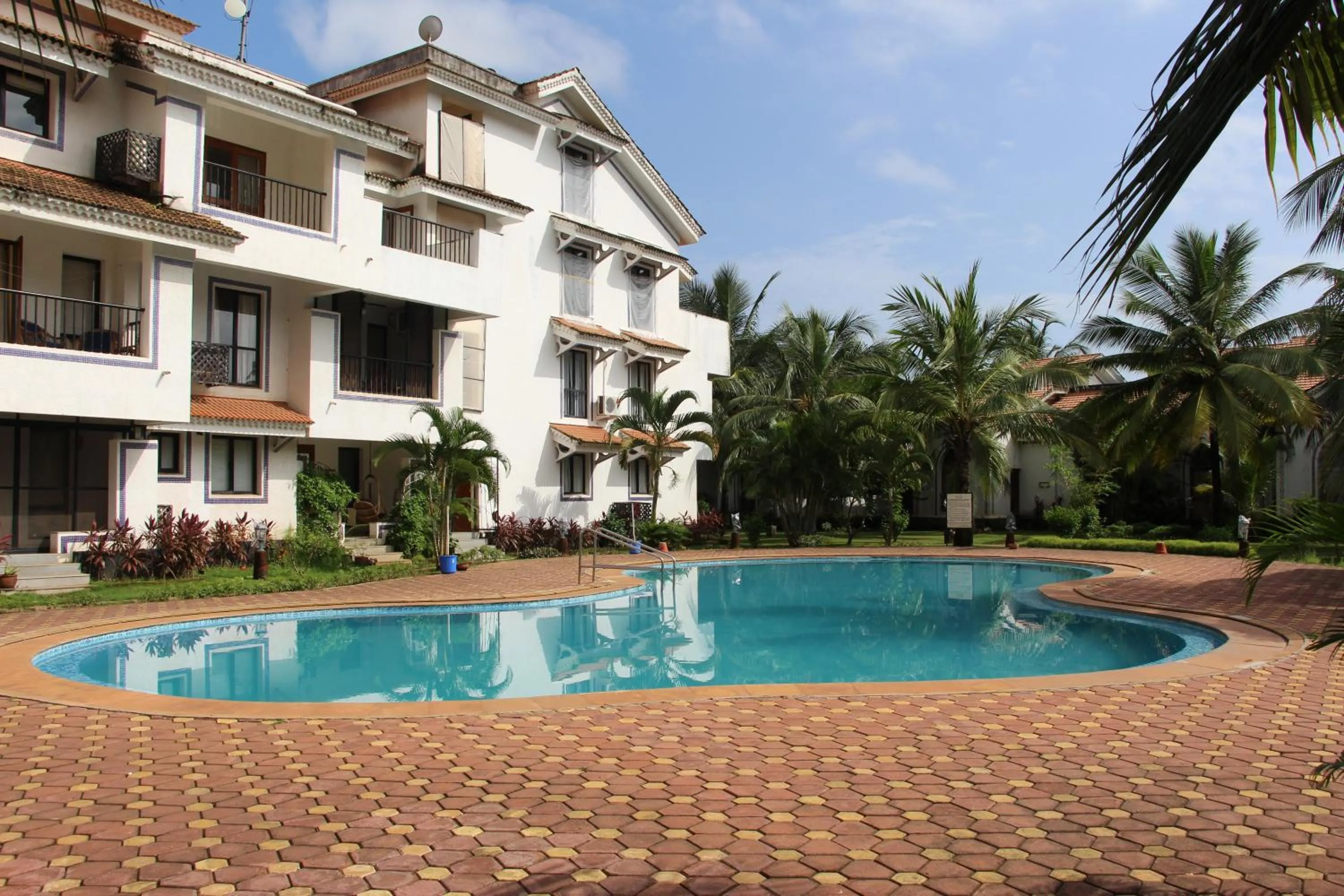 Facade/entrance in Riviera Hermitage