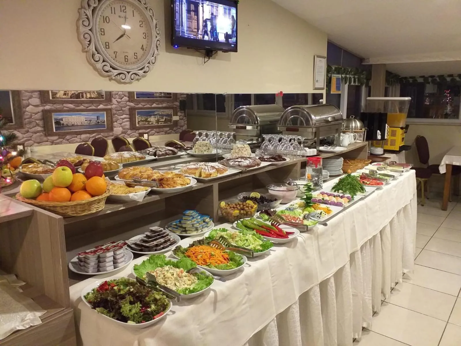 Breakfast in Nagehan Hotel Old City