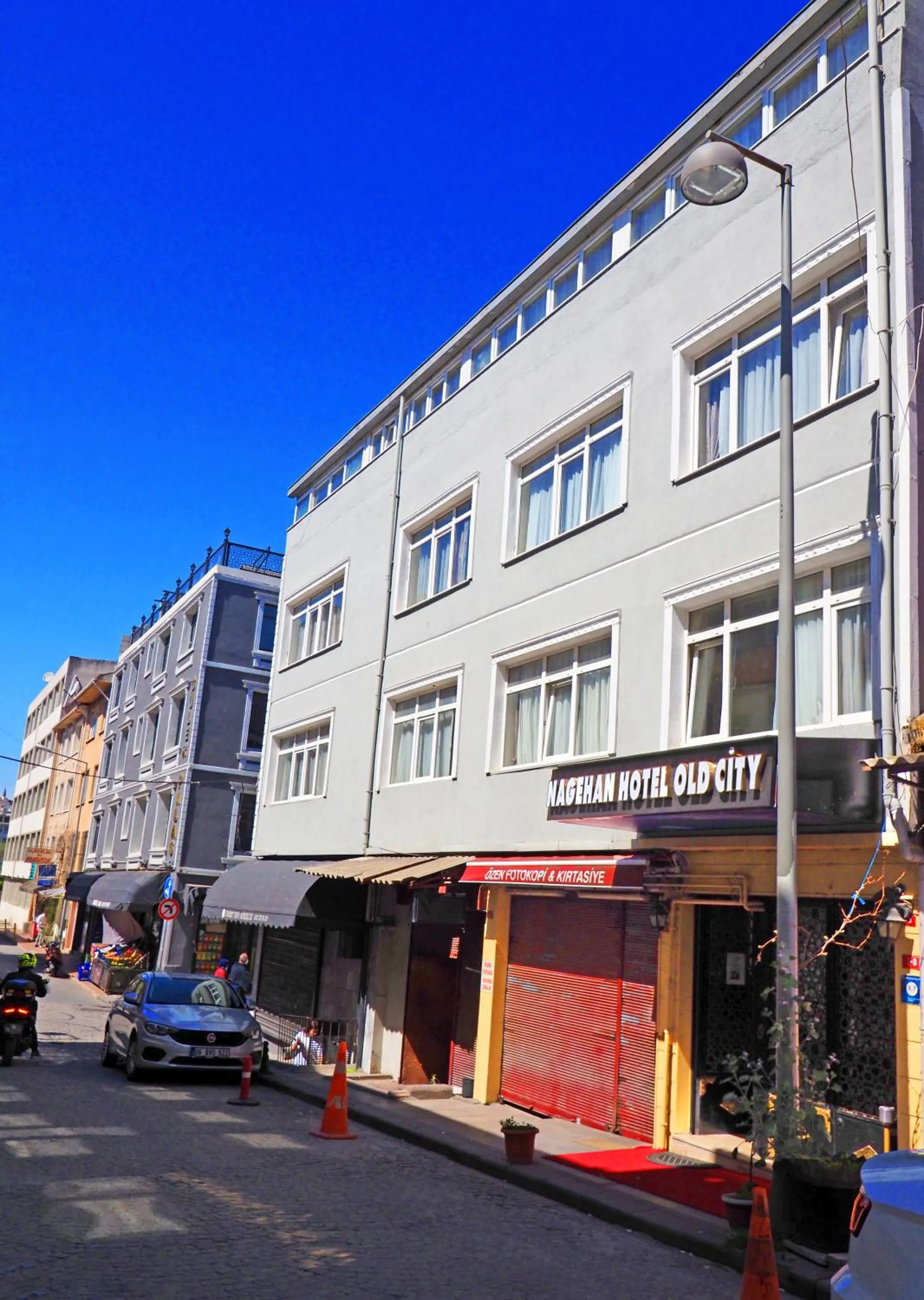 Property building in Nagehan Hotel Old City