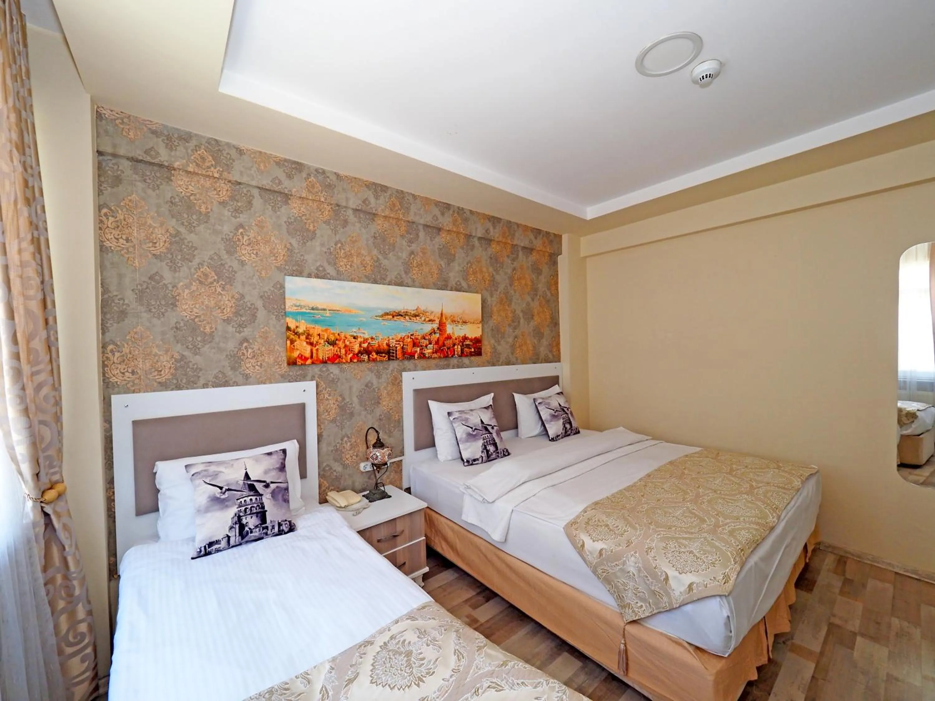 Bedroom, Bed in Nagehan Hotel Old City